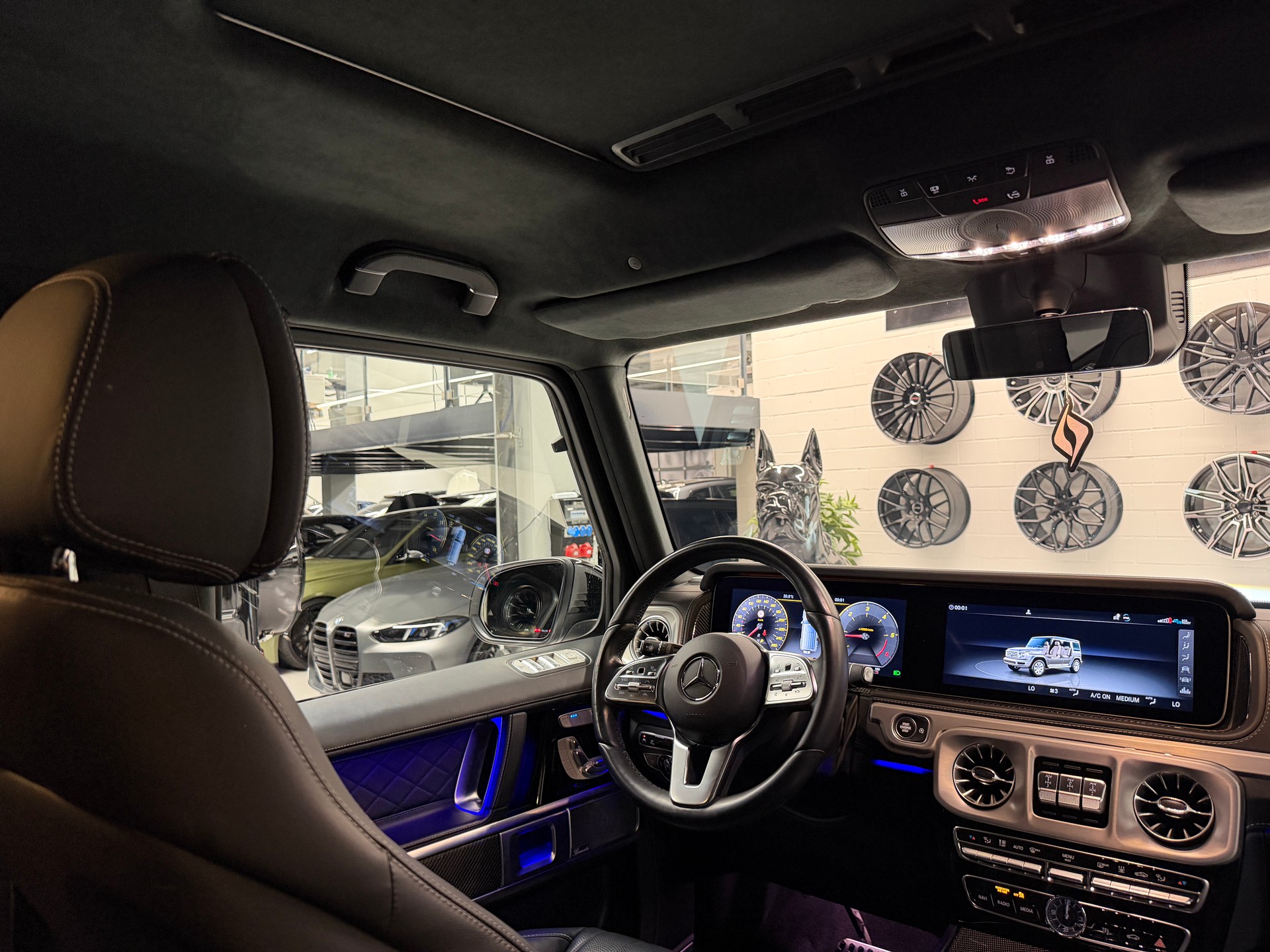 MERCEDES-BENZ G 400 d AMG Line *CH-Auto*Gratis Service*Exclusive Interieur*Top Ausstattung*Standheizung*Burmester*-image-14