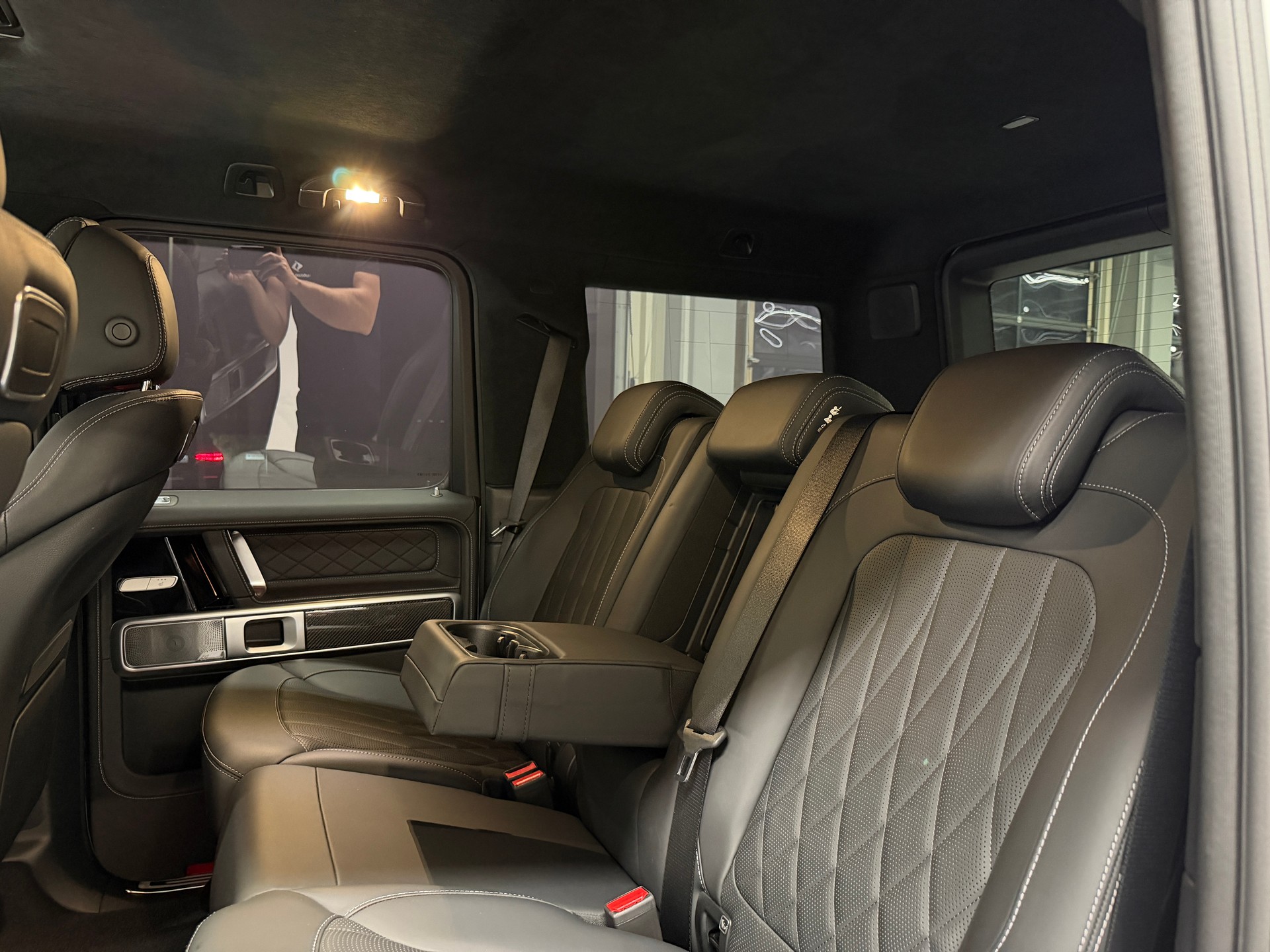 MERCEDES-BENZ G 400 d AMG Line *CH-Auto*Gratis Service*Exclusive Interieur*Top Ausstattung*Standheizung*Burmester*-image-18