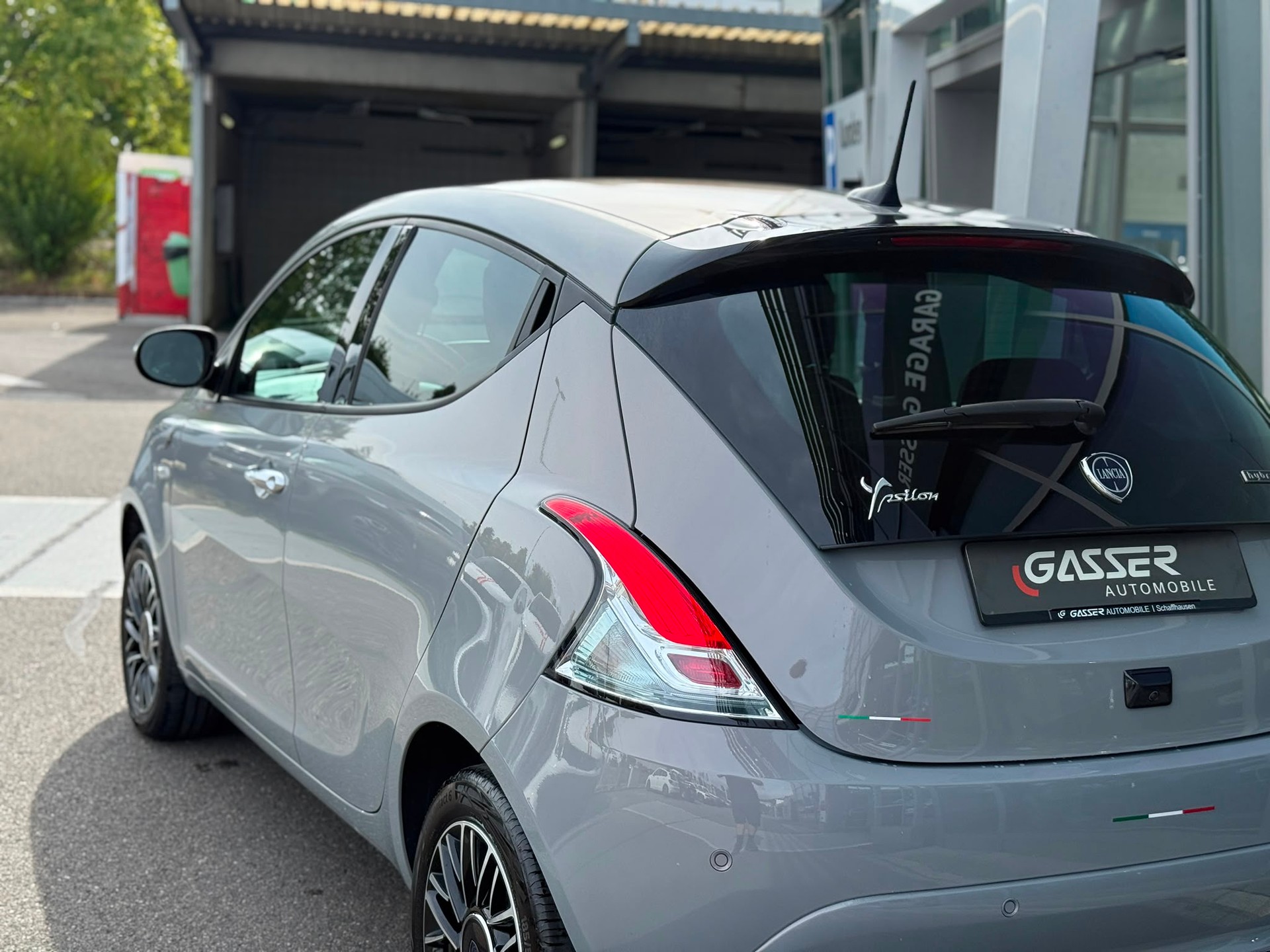 LANCIA Ypsilon 1.0 Hybrid Alberta Ferretti-image-5