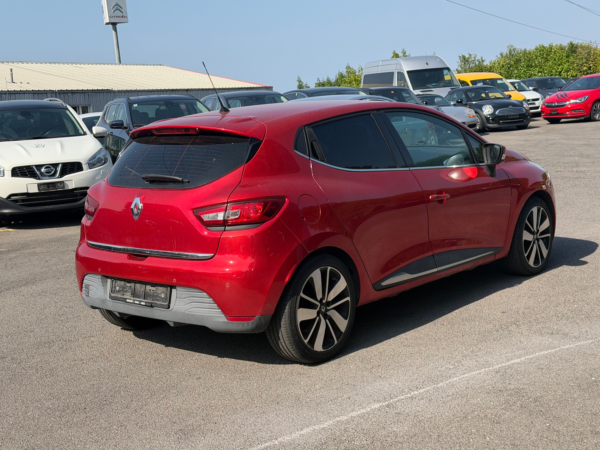 RENAULT Clio 1.5 dCi Expression-image-5