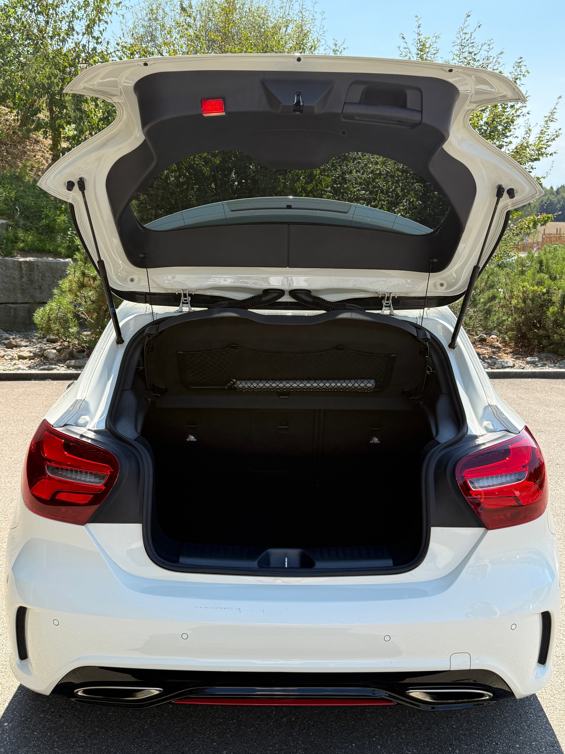 MERCEDES-BENZ A 250 Sport 4m-image-3