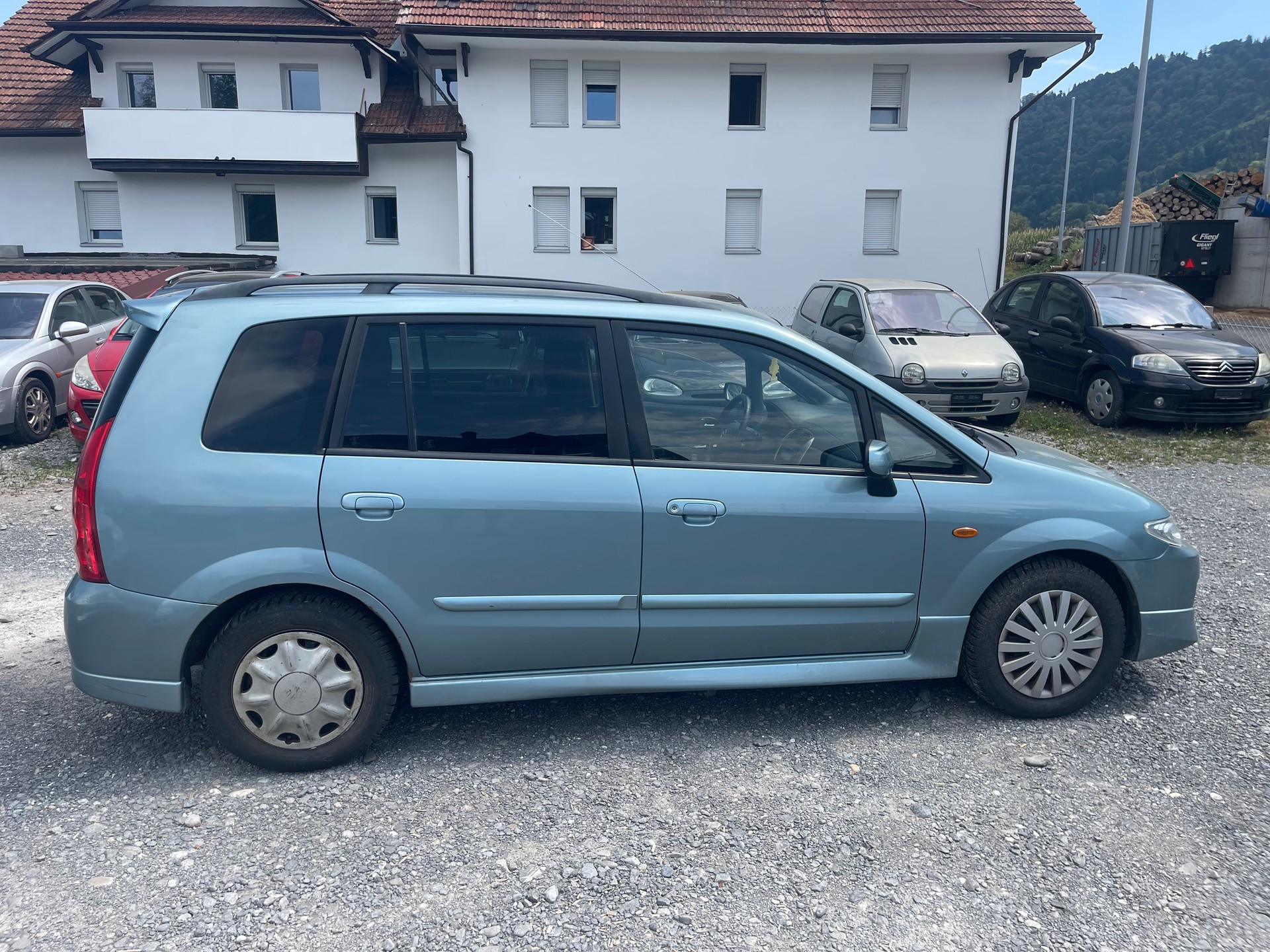 MAZDA Premacy 2.0i-16V GT-image-8
