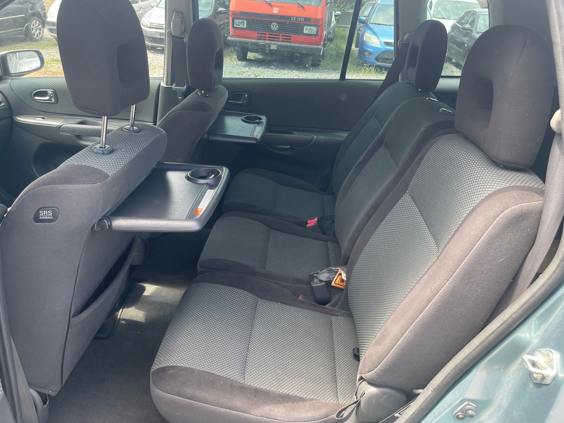 MAZDA Premacy 2.0i-16V GT-image-5