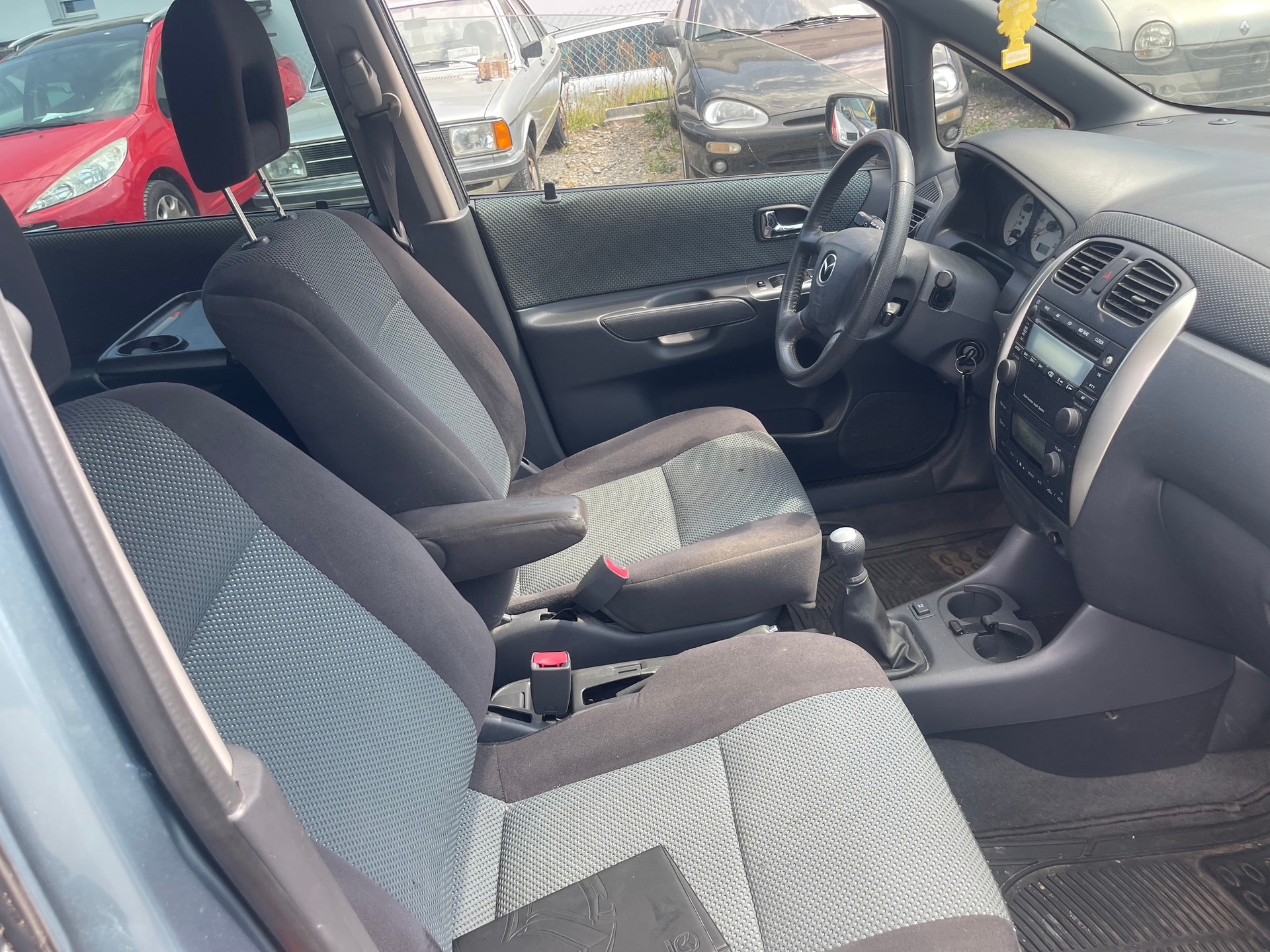 MAZDA Premacy 2.0i-16V GT-image-7