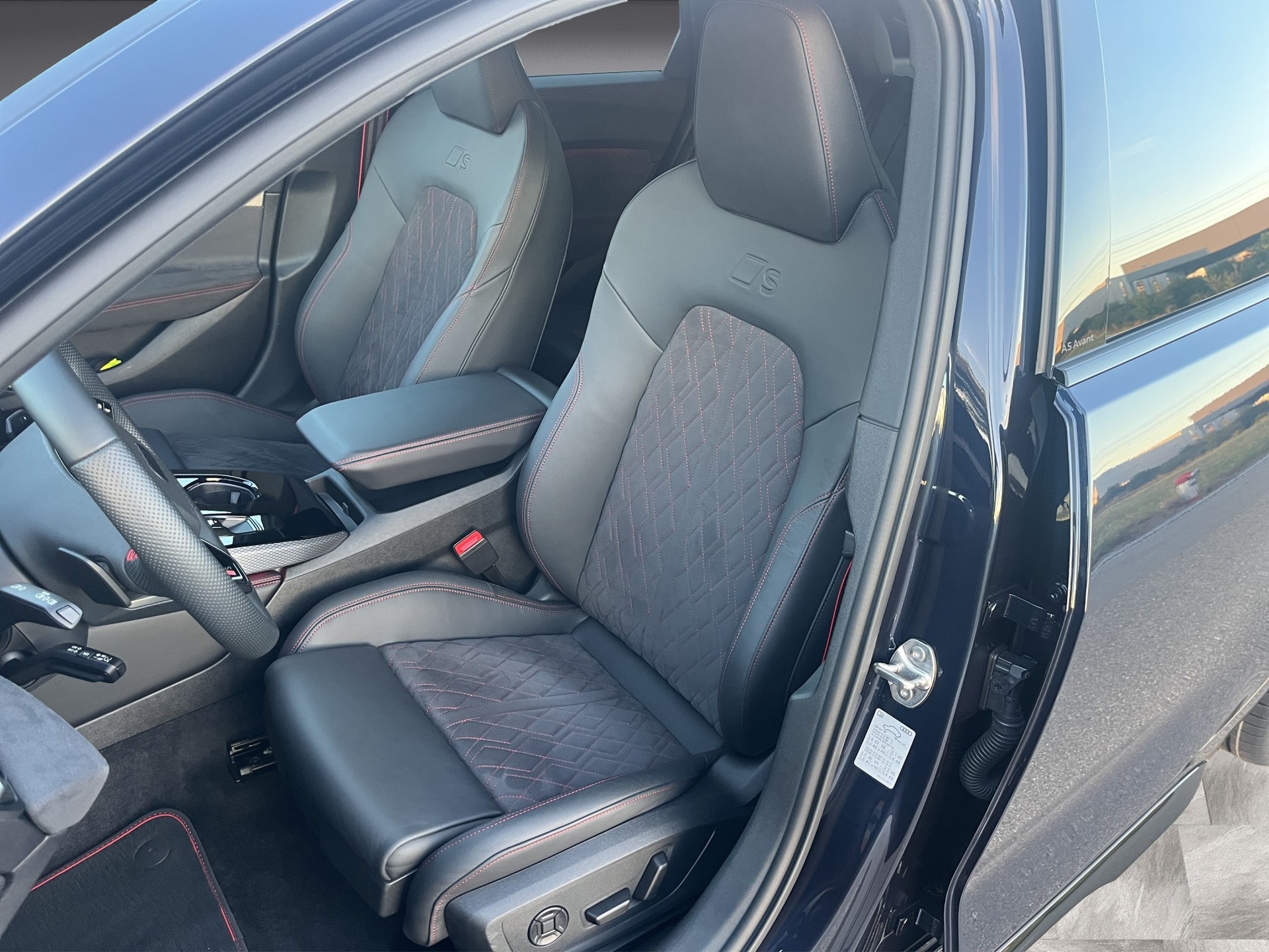 AUDI A5 Avant e-hybrid qu. 270 kW S tronic *AHK schwenkbar, Head up, B&O, Matrix LED, 5 Jahre Audi Garantie**-image-10
