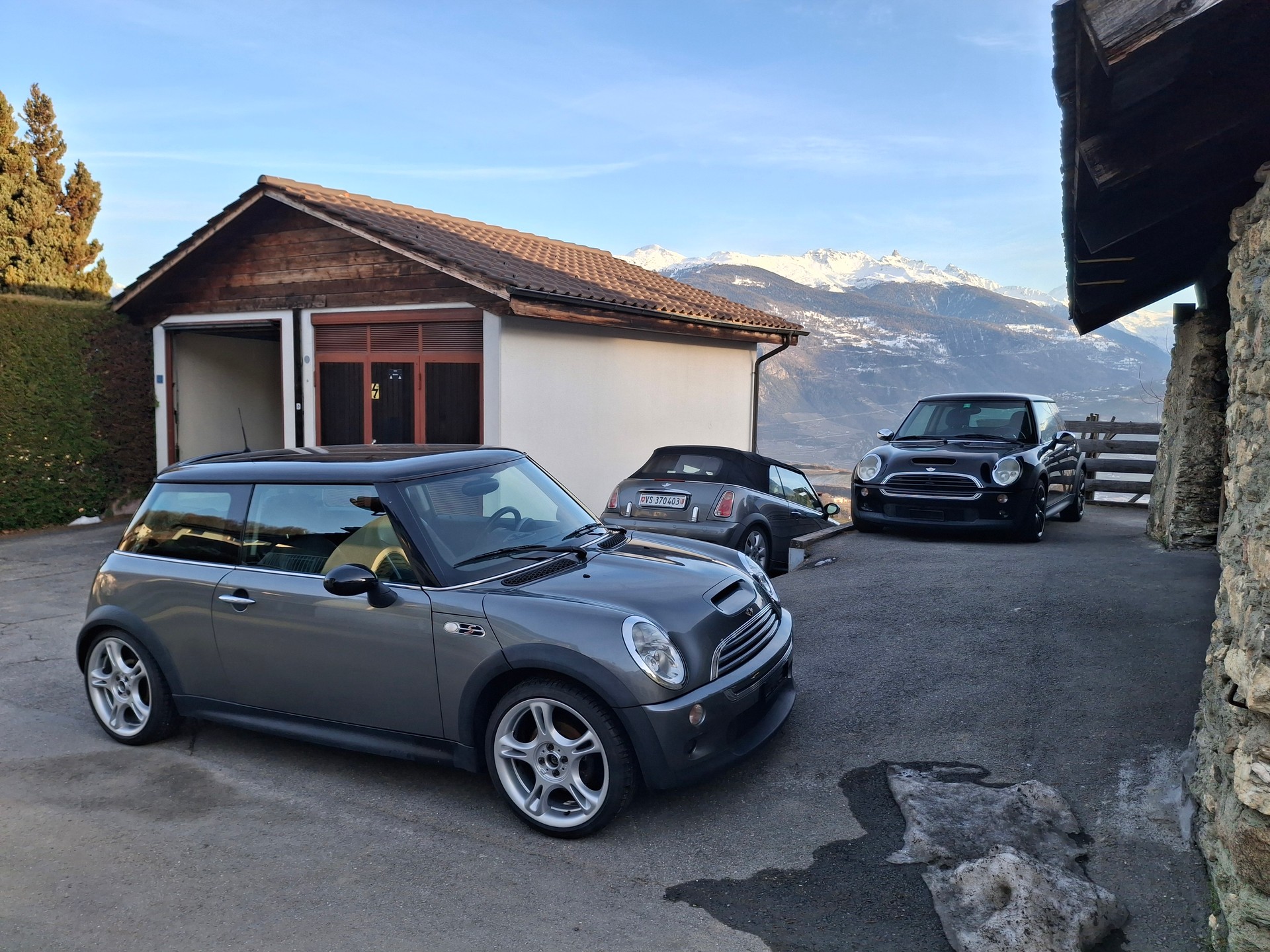 MINI Cooper S John Cooper Works-image-0