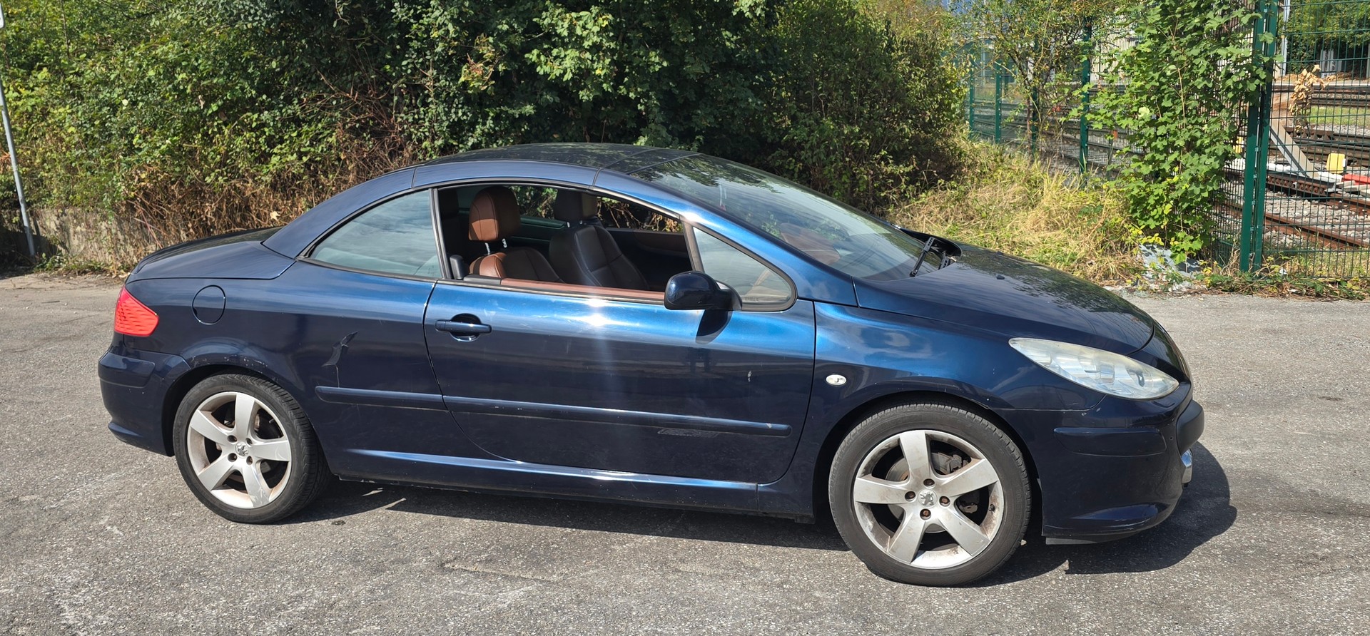 PEUGEOT 307 CC 2.0 16V Dynamic-image-5