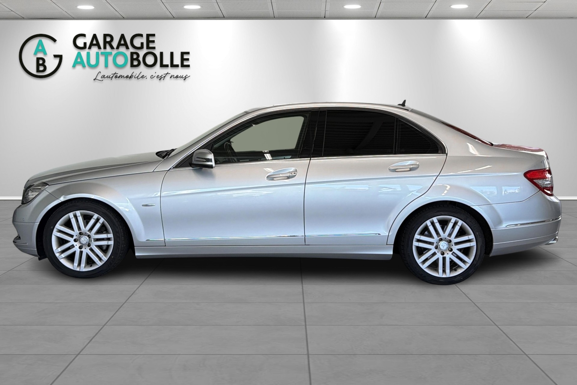 MERCEDES-BENZ C 300 (280) Avantgarde 4Matic 7G-Tronic-image-6