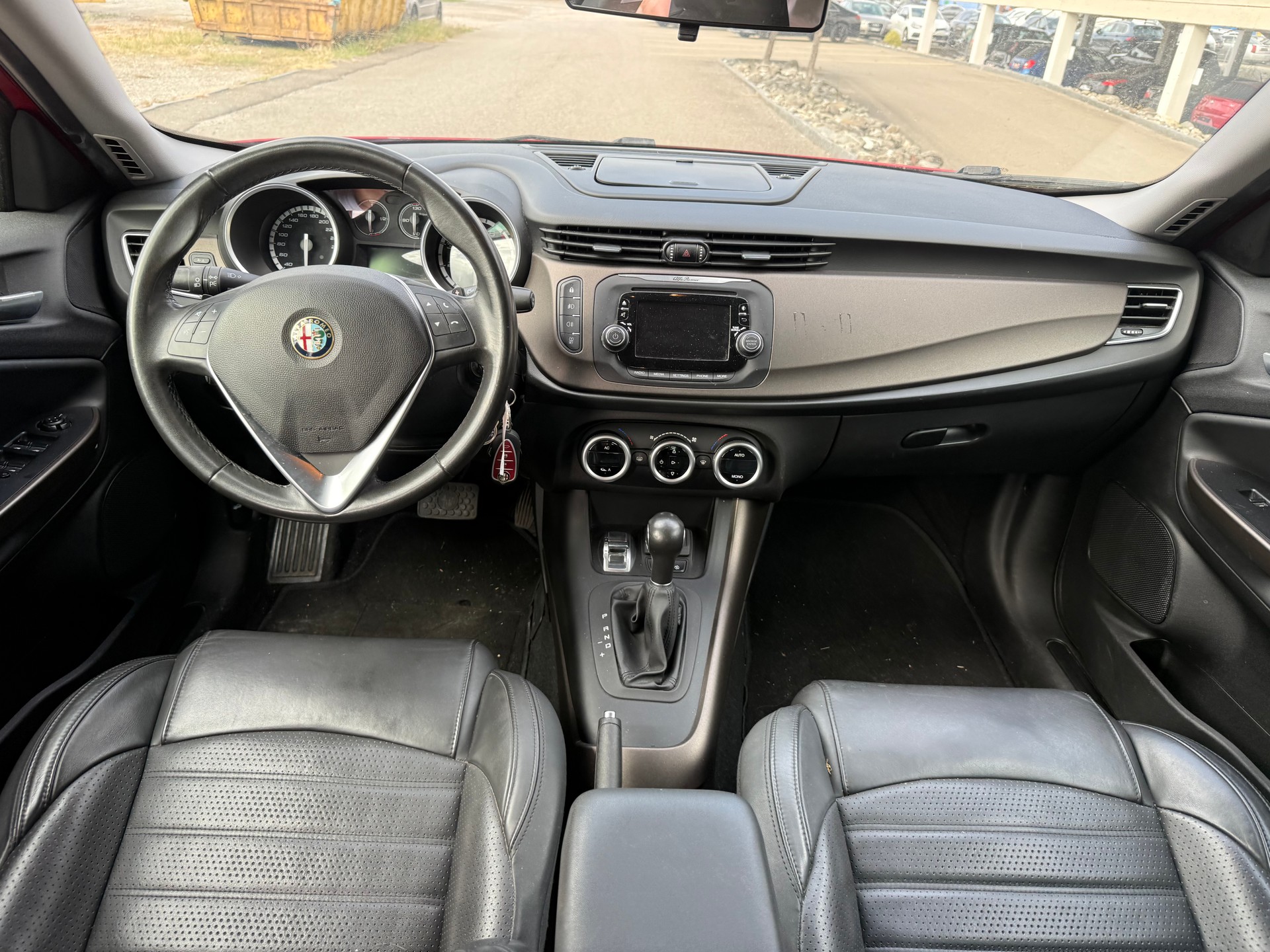 ALFA ROMEO Giulietta 1.4 MultiAir Distinctive TCT-image-7