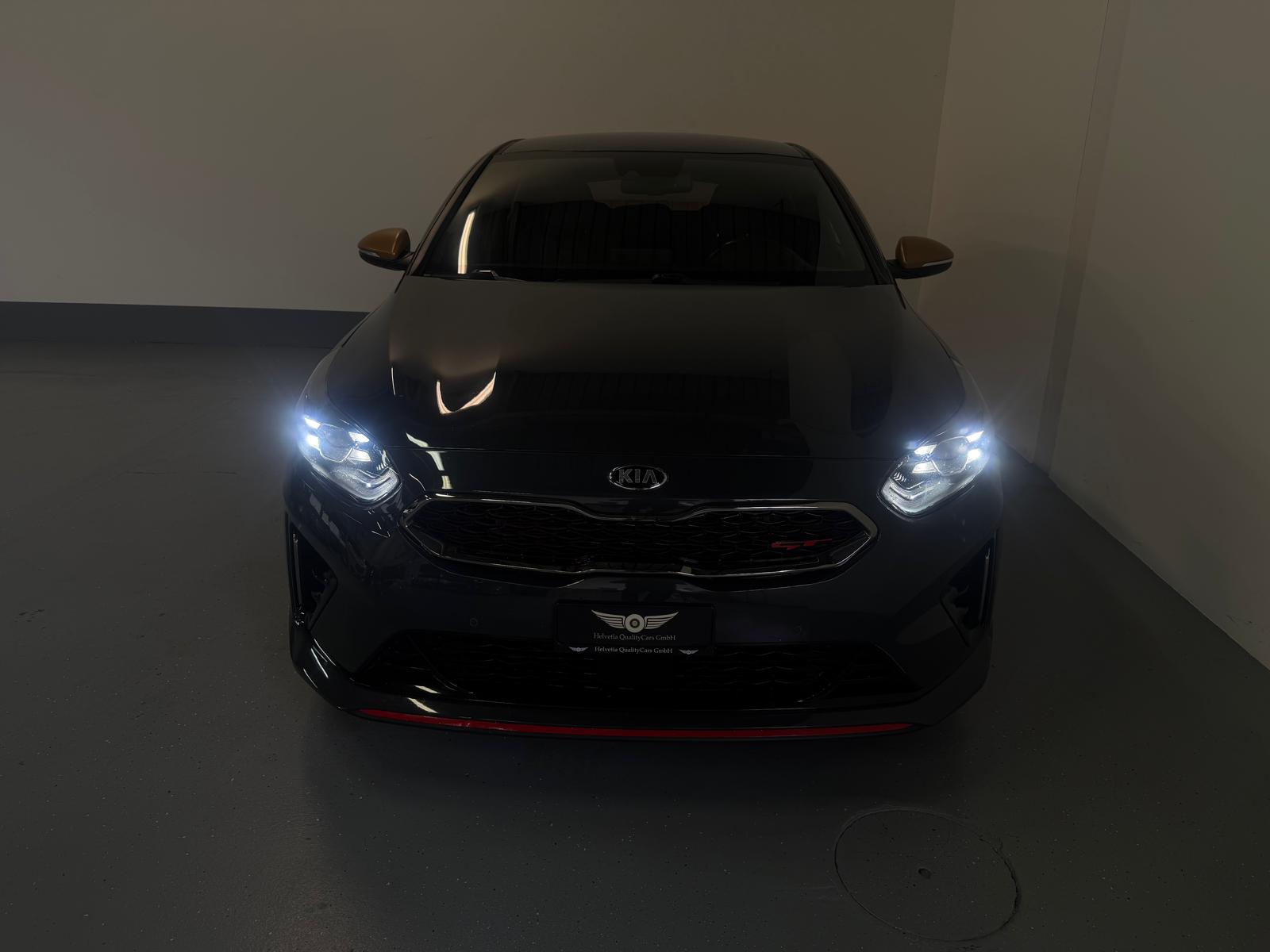 KIA ProCeed 1.6 T-GDi GT DCT-image-4