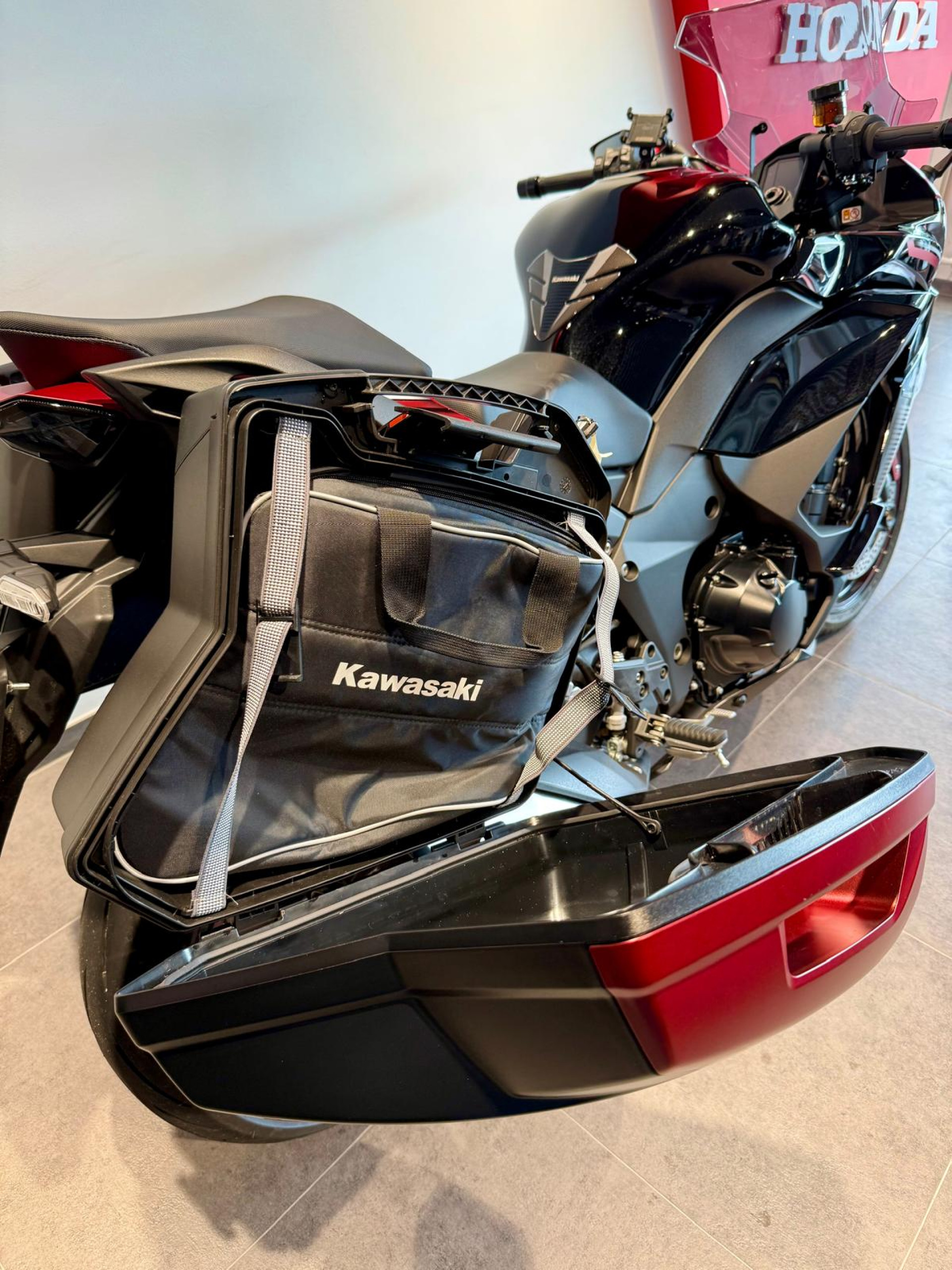 KAWASAKI Ninja 1000 SX Tourer-showroom-element-3