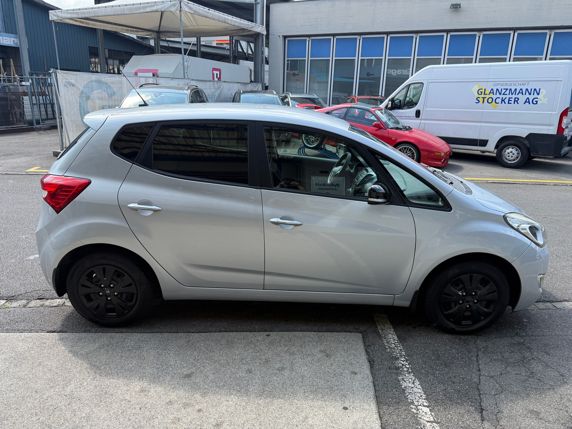 HYUNDAI iX20 1.6 Style-image-3