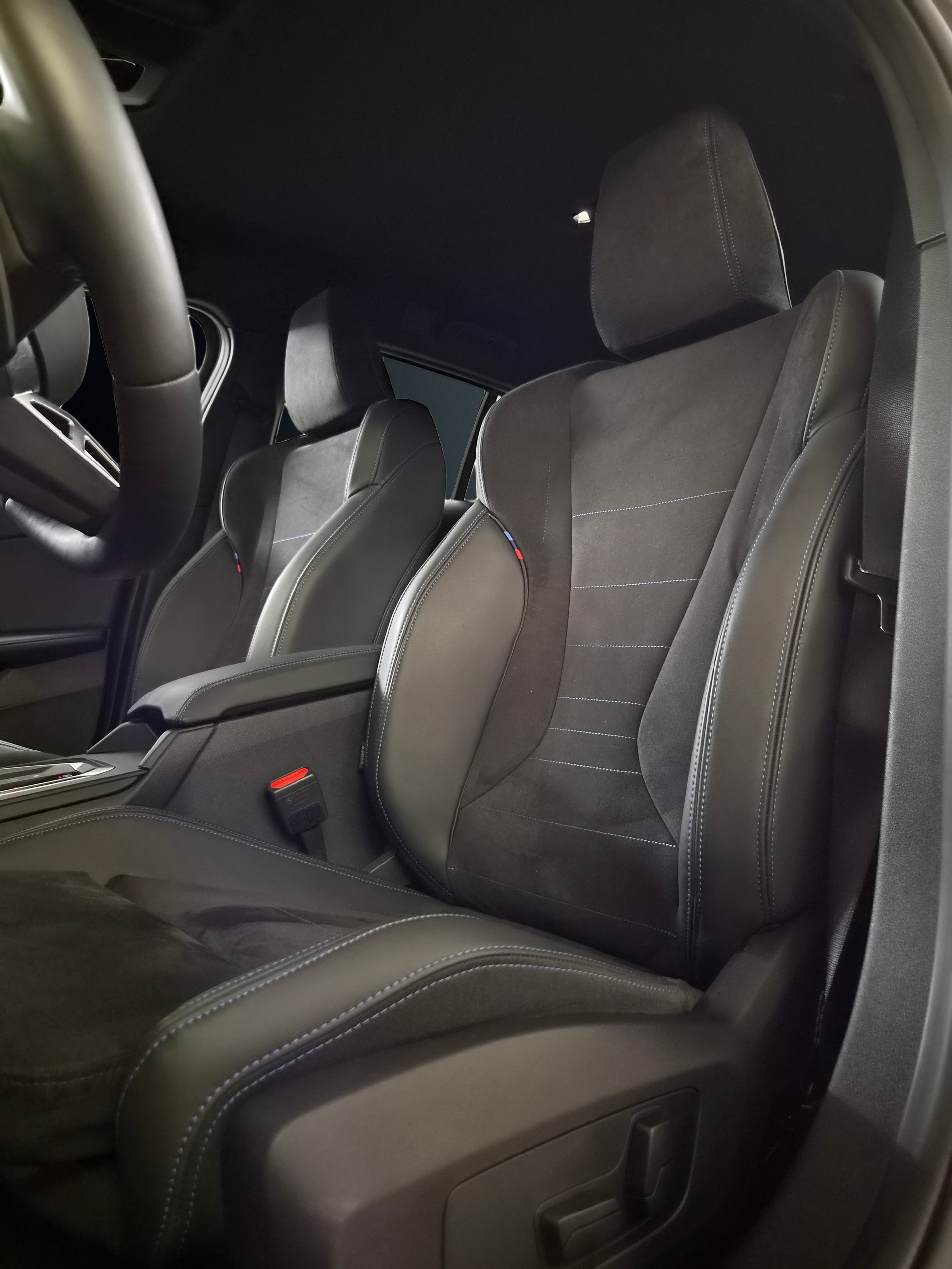 BMW M135 xDrive-image-16