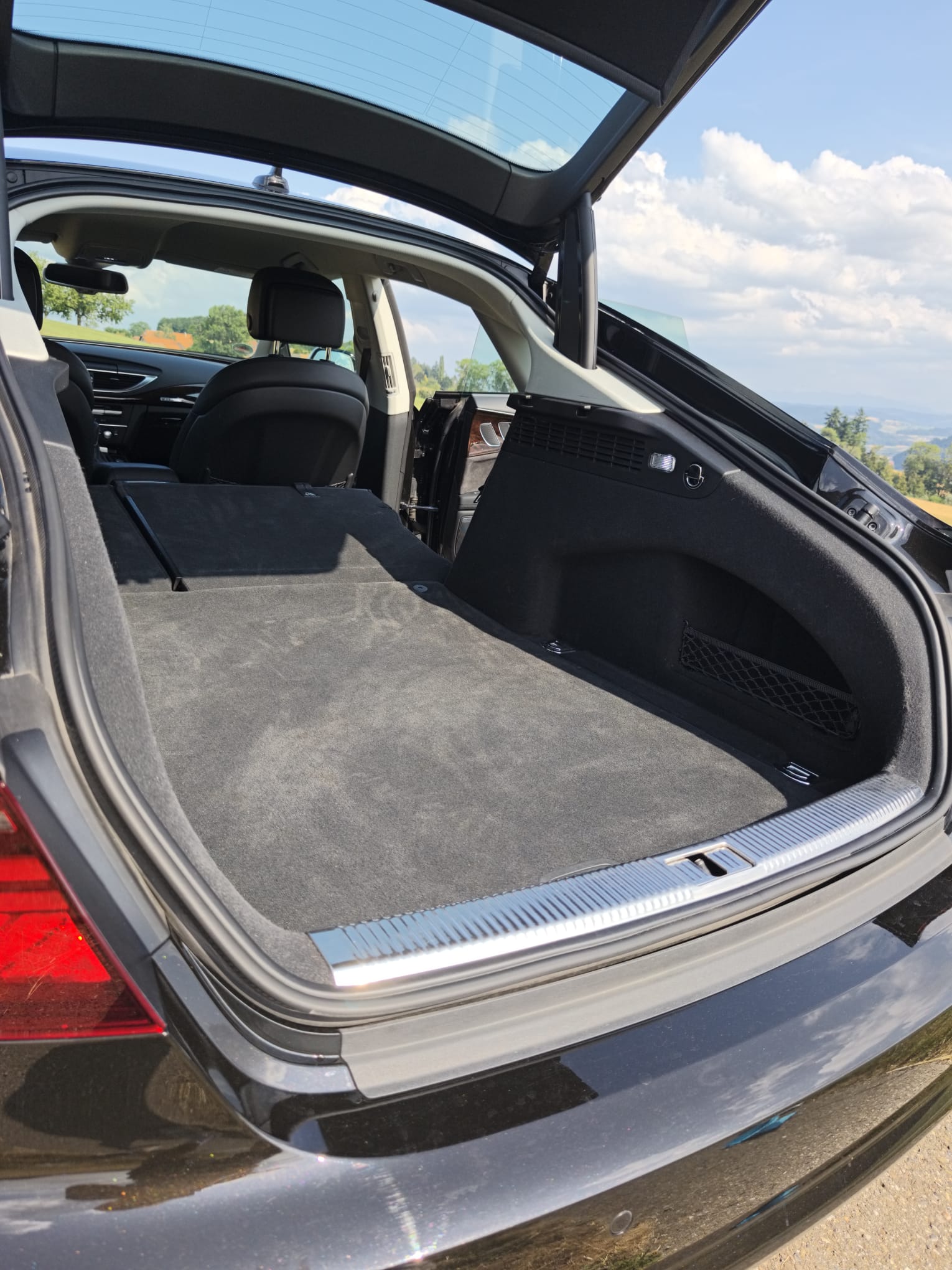 AUDI 3.0 V6 TDI quattro S-Tronic-image-17