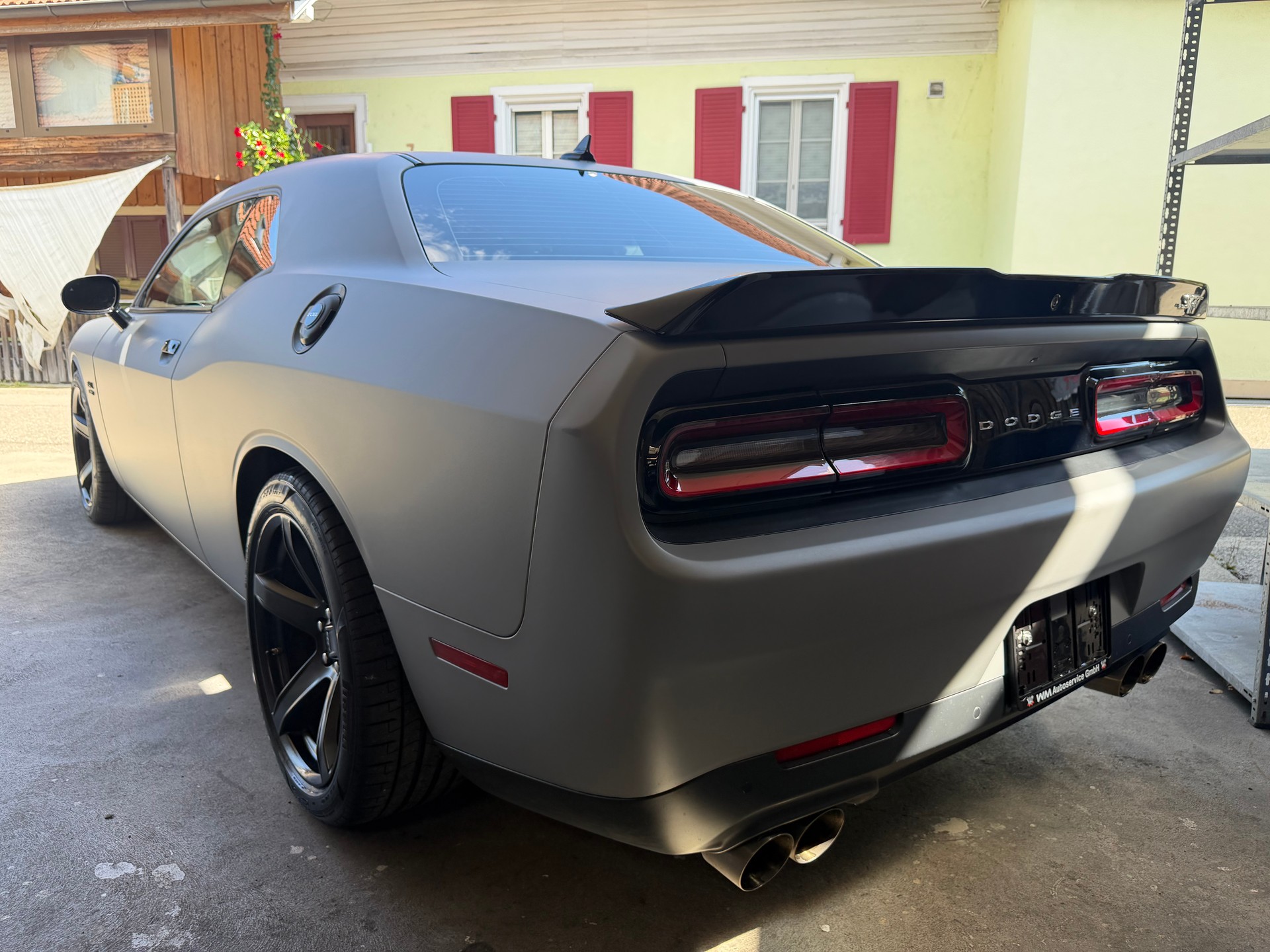 DODGE SRT-image-5