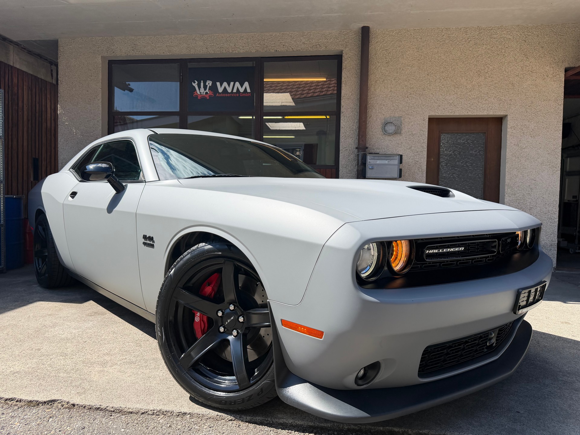 DODGE SRT-image-0