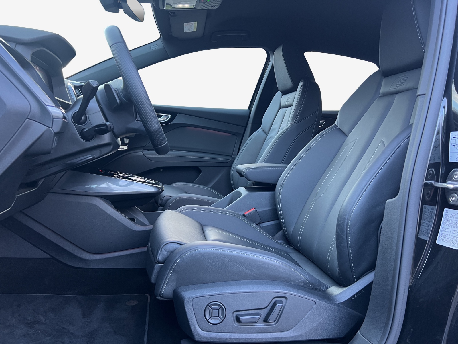AUDI Q4 Sportback e-tron 55 quattro-image-7