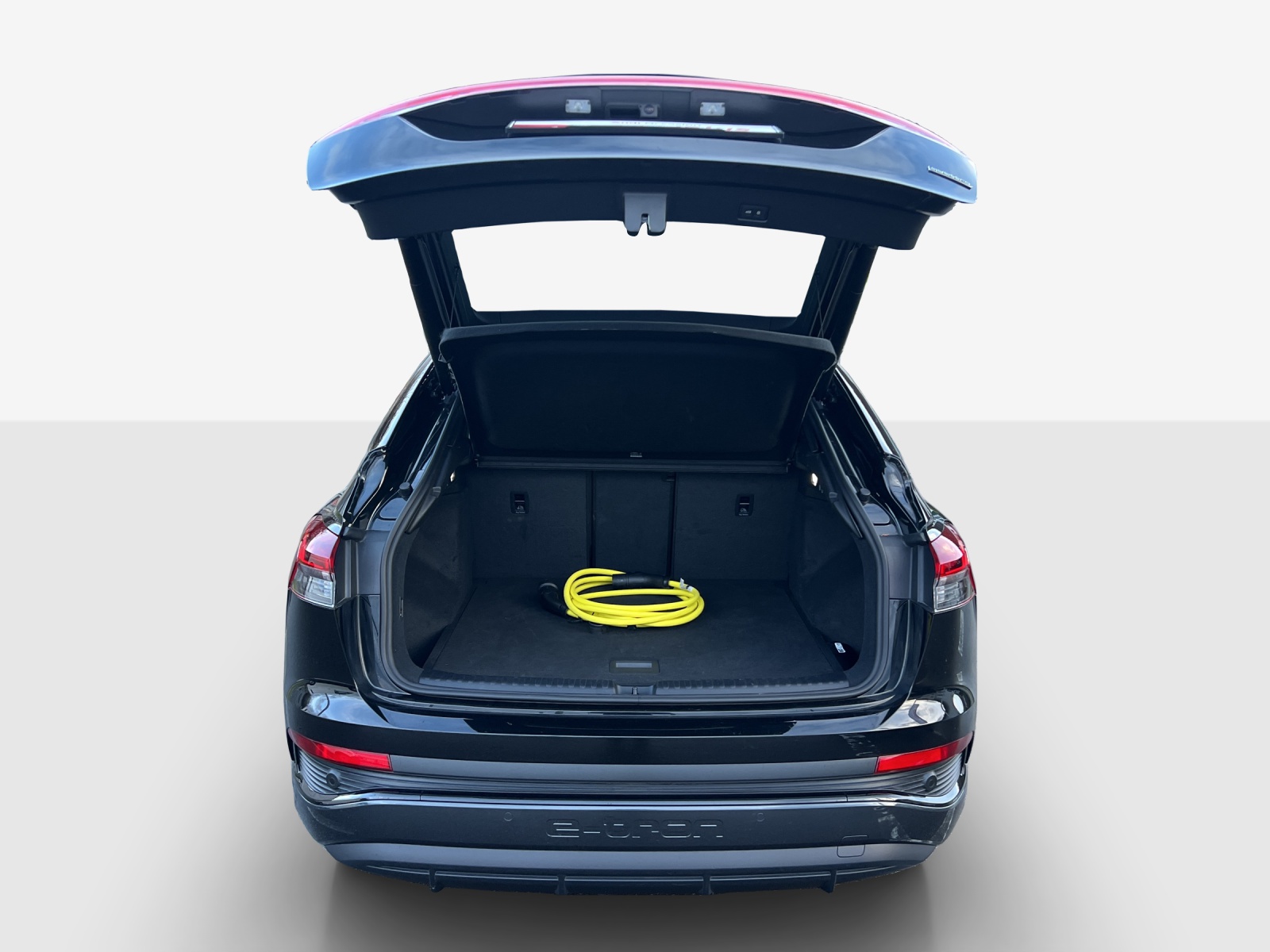 AUDI Q4 Sportback e-tron 55 quattro-image-12