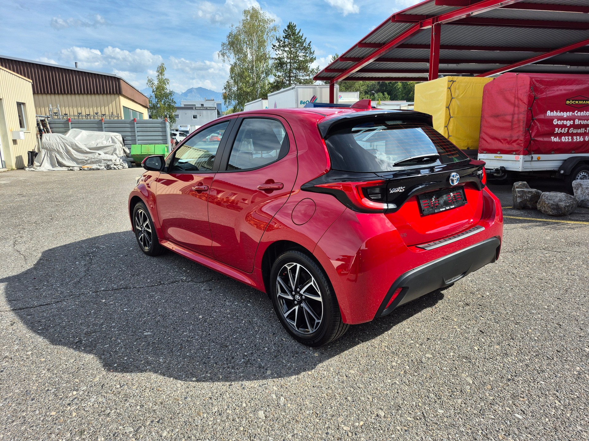TOYOTA Yaris 1.5 Trend e-CVT-image-6