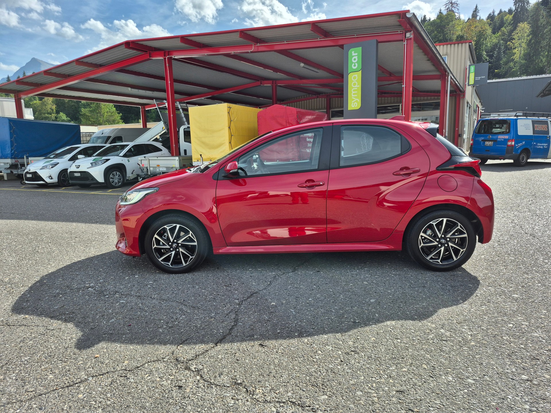 TOYOTA Yaris 1.5 Trend e-CVT-image-7