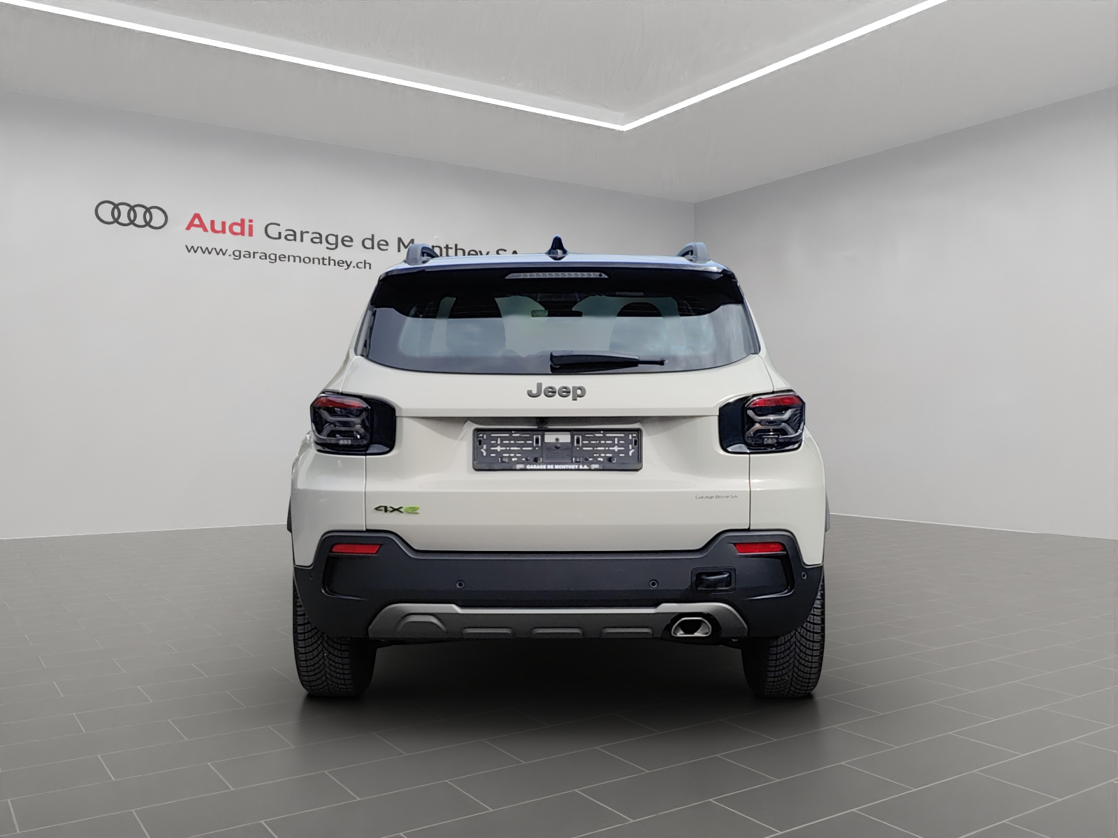 JEEP Avenger 1.2 Turbo MHEV Upland 4xe-image-3