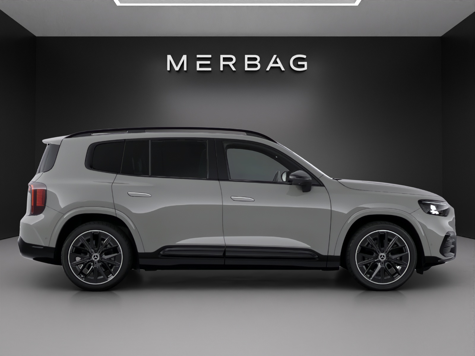 MERCEDES-BENZ GLB 220 4Matic 8G-Tronic-image-1