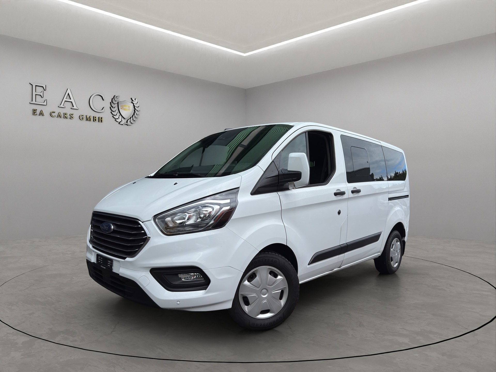 FORD Transit Custom 320 L1H1 Trend A **9Plätzer**Automat**Frisch Ab MFK**Garantie 12 Monate**-image-0