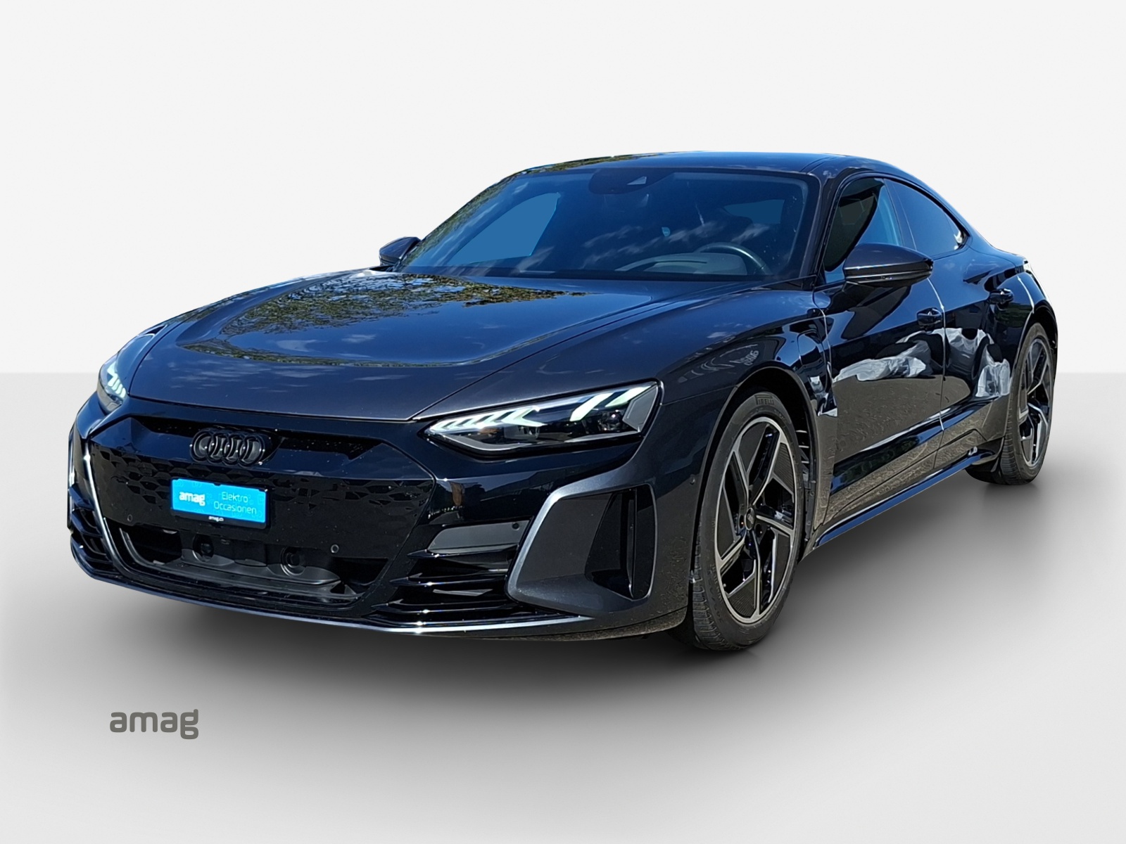 AUDI e-tron GT quattro