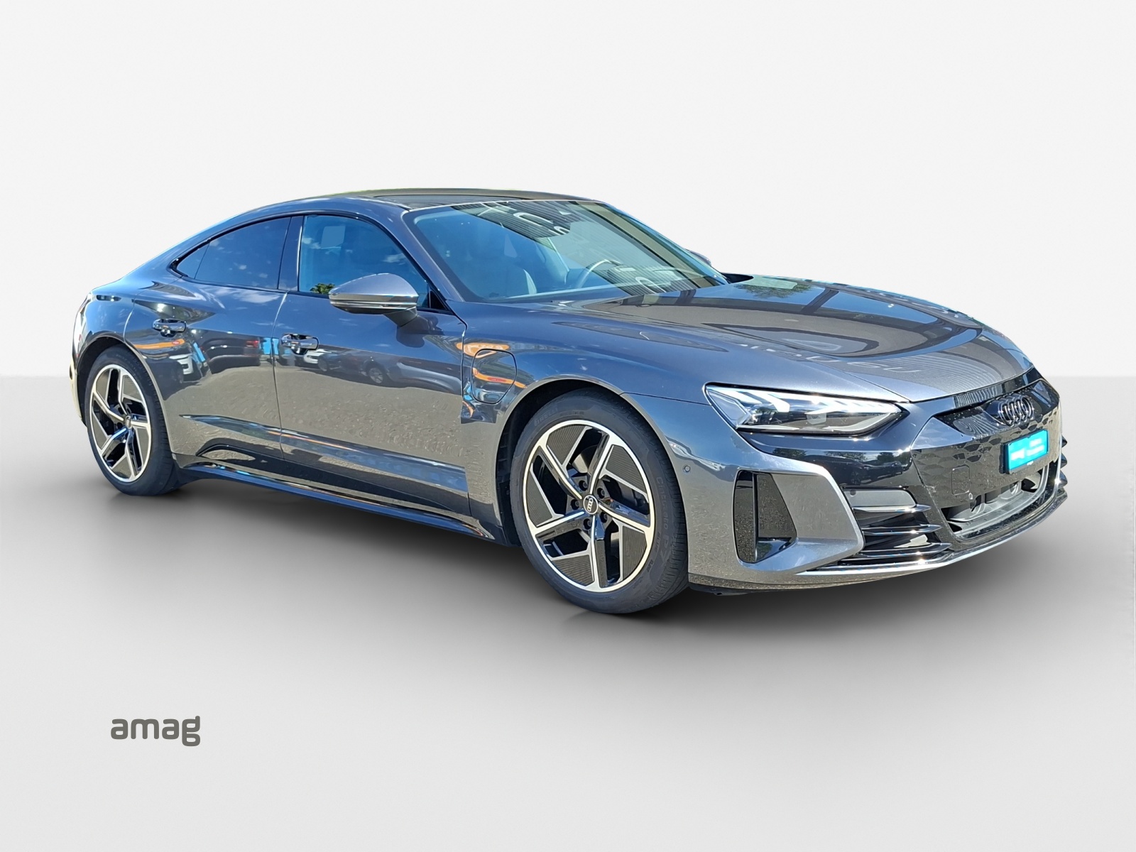 AUDI e-tron GT quattro-image-6