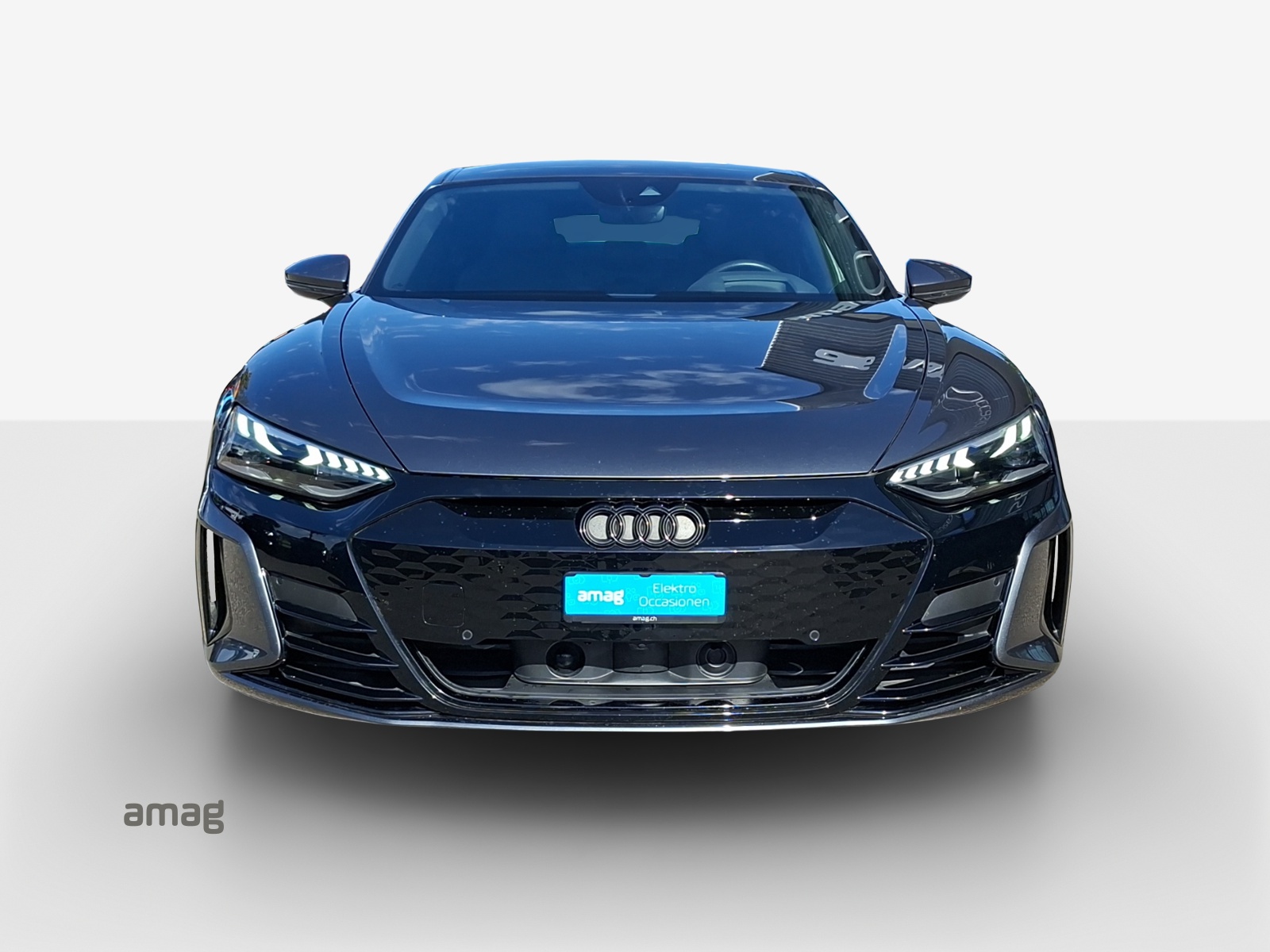 AUDI e-tron GT quattro-image-7
