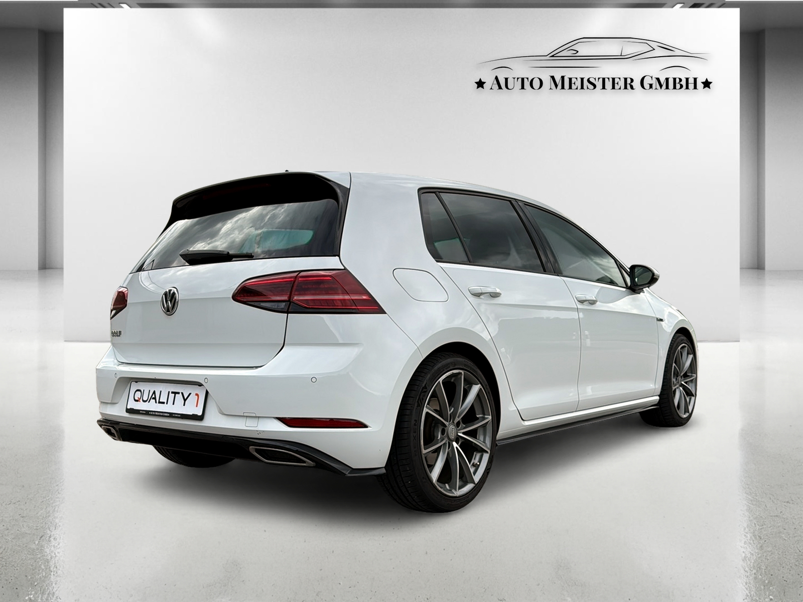 VW Golf 1.5 TSI R-LINE-image-3