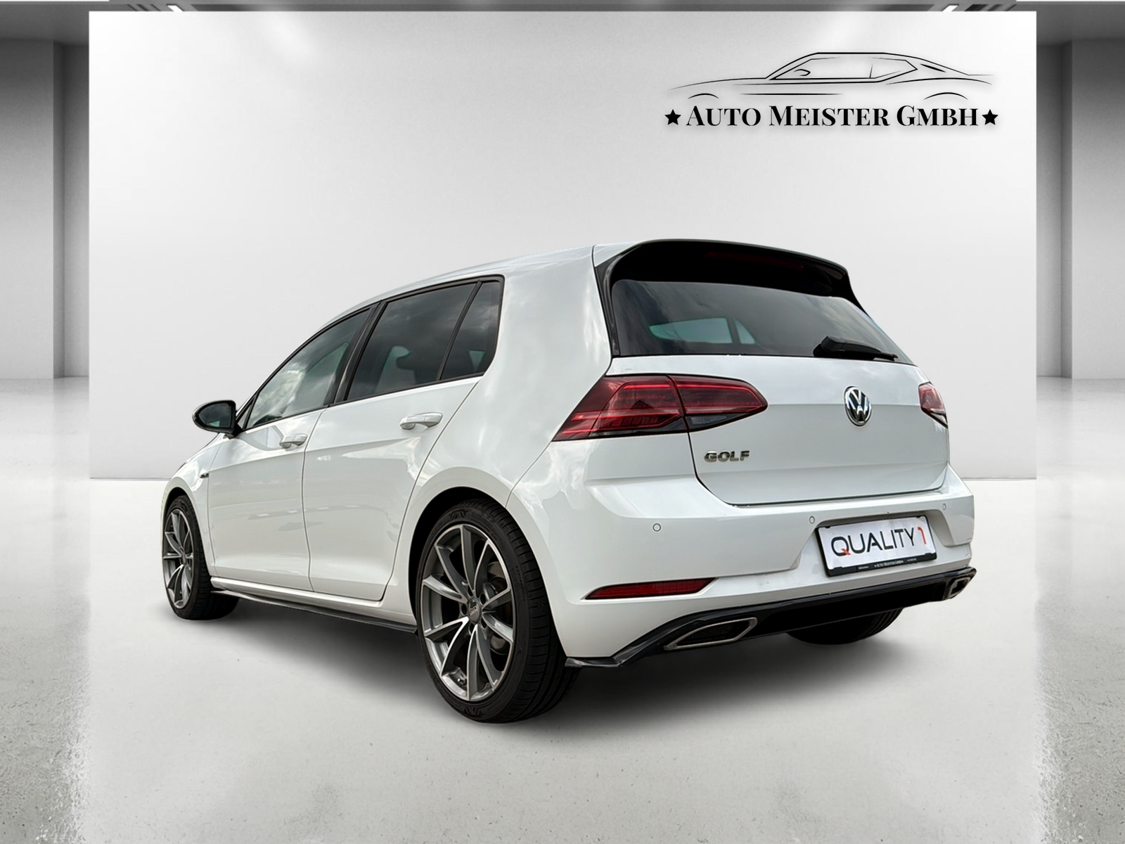 VW Golf 1.5 TSI R-LINE-image-2