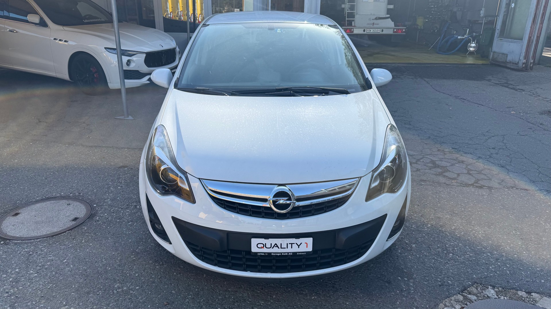 OPEL Corsa 1.4 TP Color Edition-image-0
