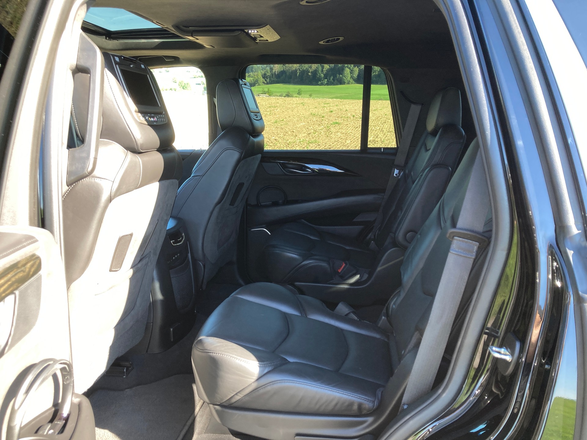CADILLAC Escalade 6.2 ESV Platinum Automatic-image-7