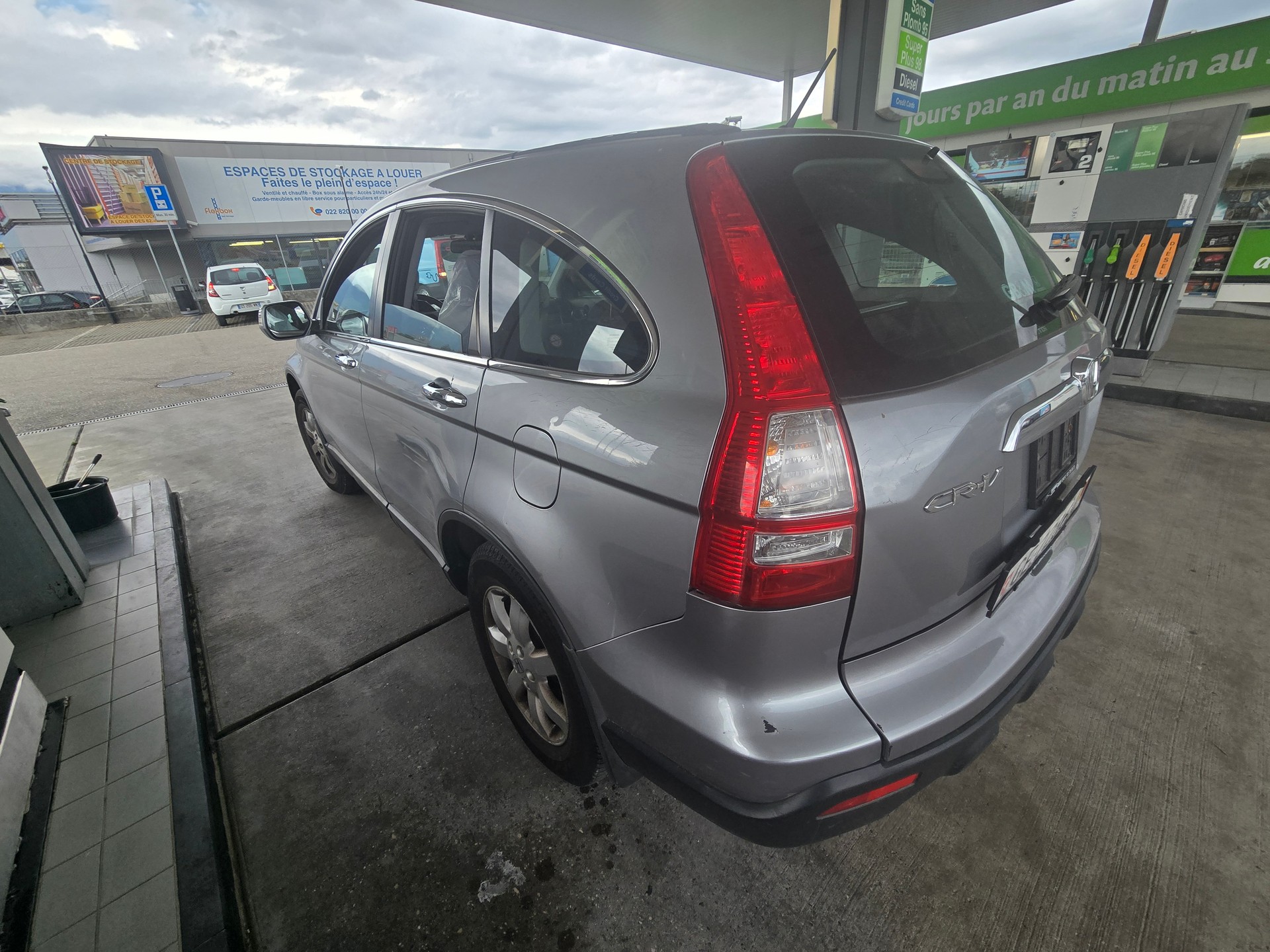 HONDA CR-V 2.2 i-CTDi 4WD Comfort-image-11