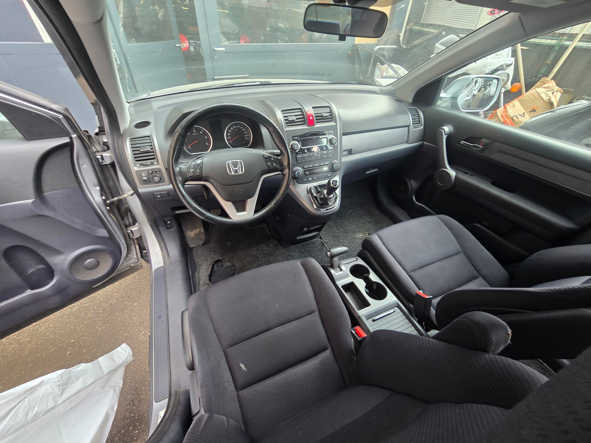 HONDA CR-V 2.2 i-CTDi 4WD Comfort-image-6