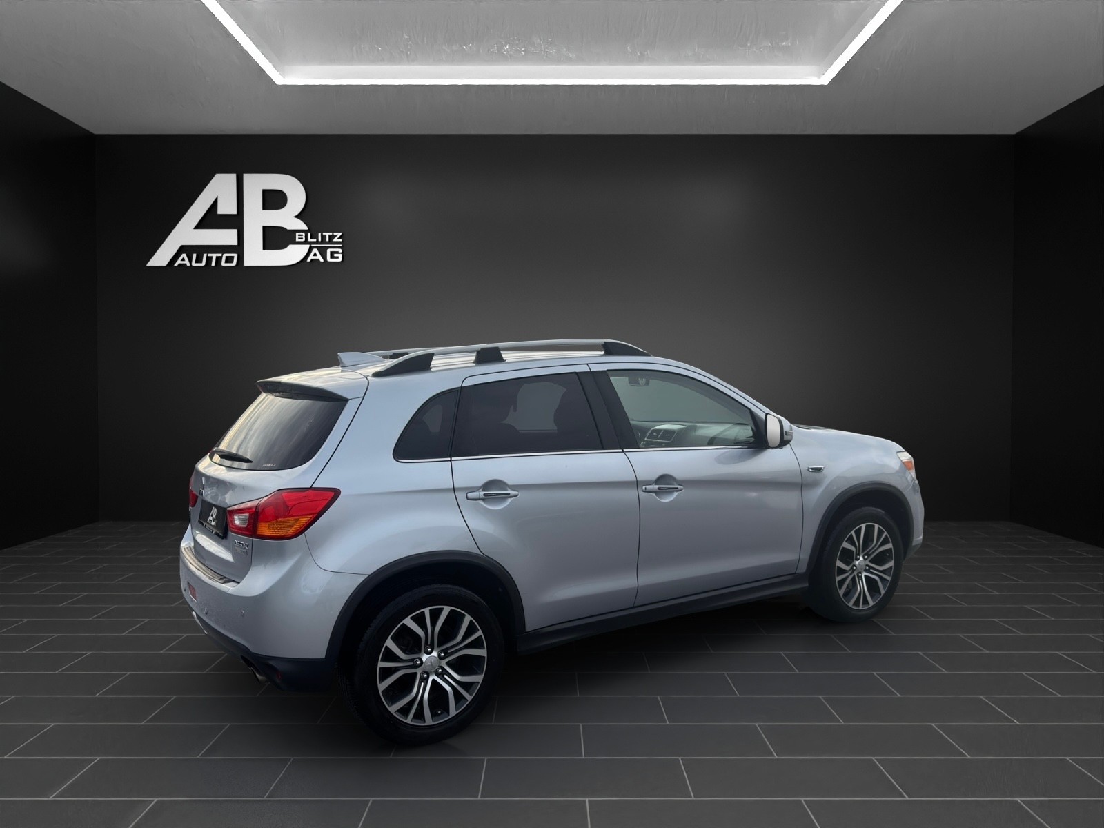 MITSUBISHI ASX 2.2 DID Style Anniversary Edition 100 4WD Automatic mit 150 PS-image-4