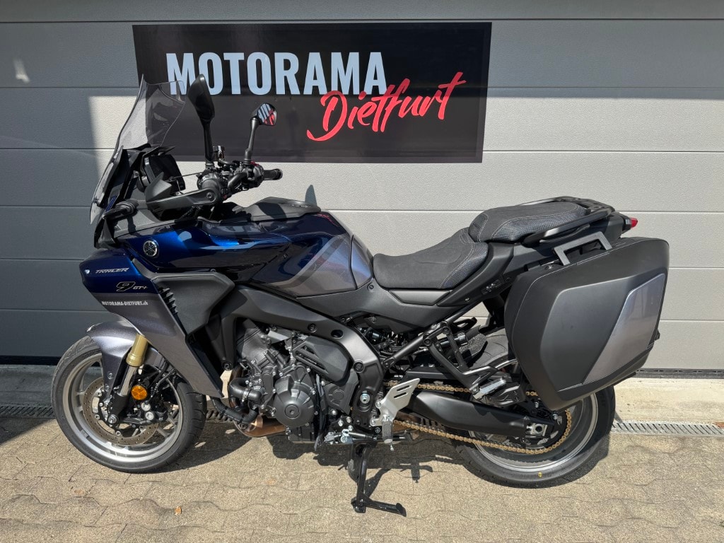 YAMAHA Tracer 9 GT+ Y-AMT-showroom-element-2