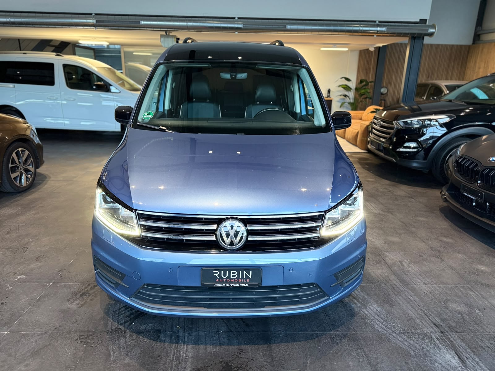 VW Caddy 2.0 TDI Edition 35 DSG-image-9