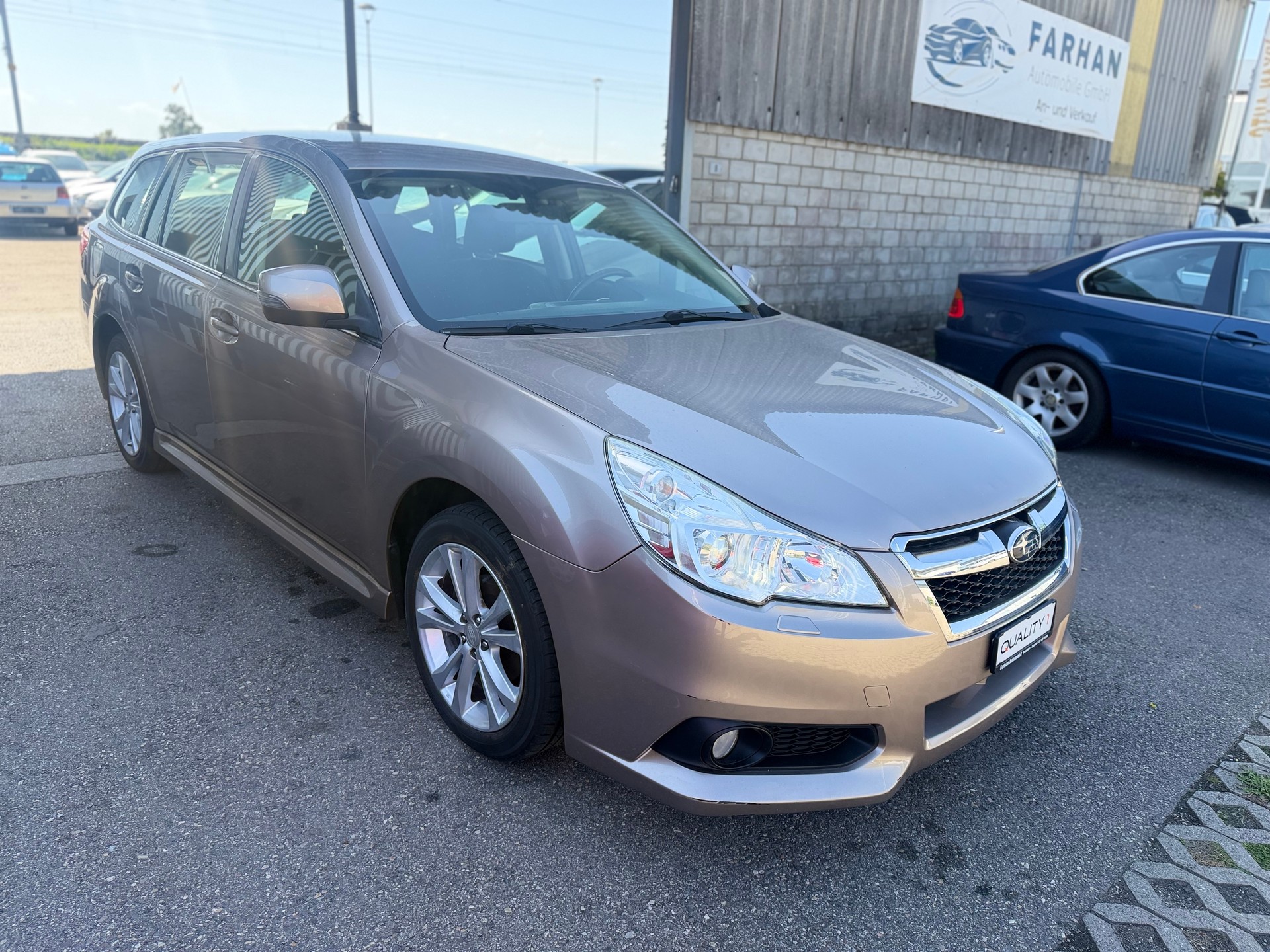 SUBARU Legacy 2.5i Swiss AWD Lineartronic-image-2