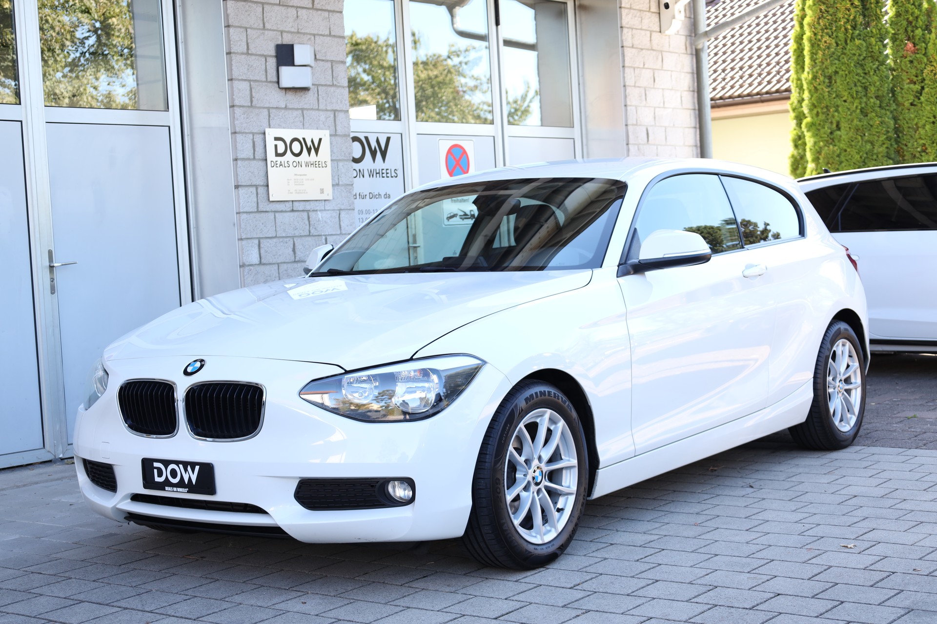 BMW 116d Efficient-Dynamics Edition-image-2