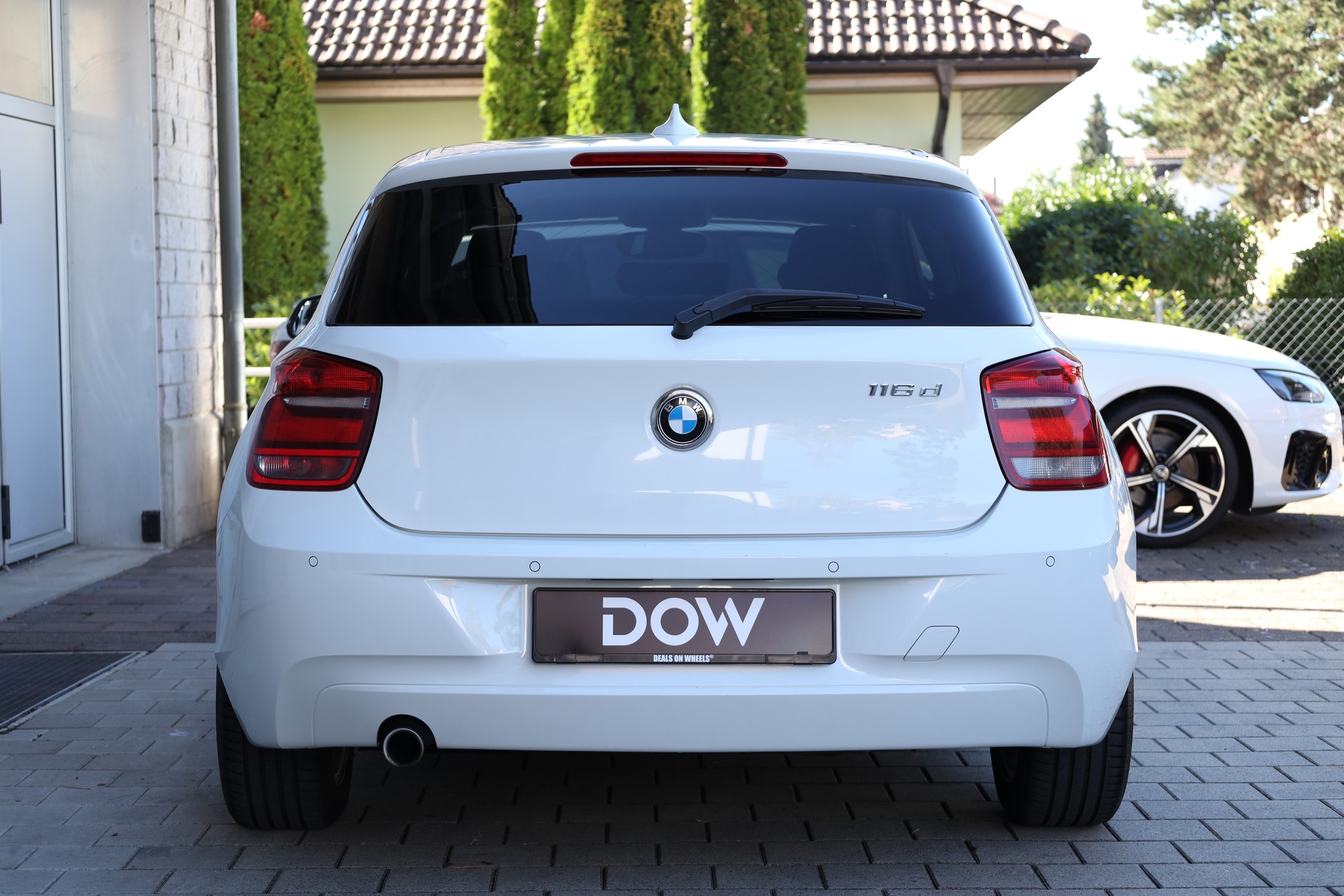 BMW 116d Efficient-Dynamics Edition-image-6