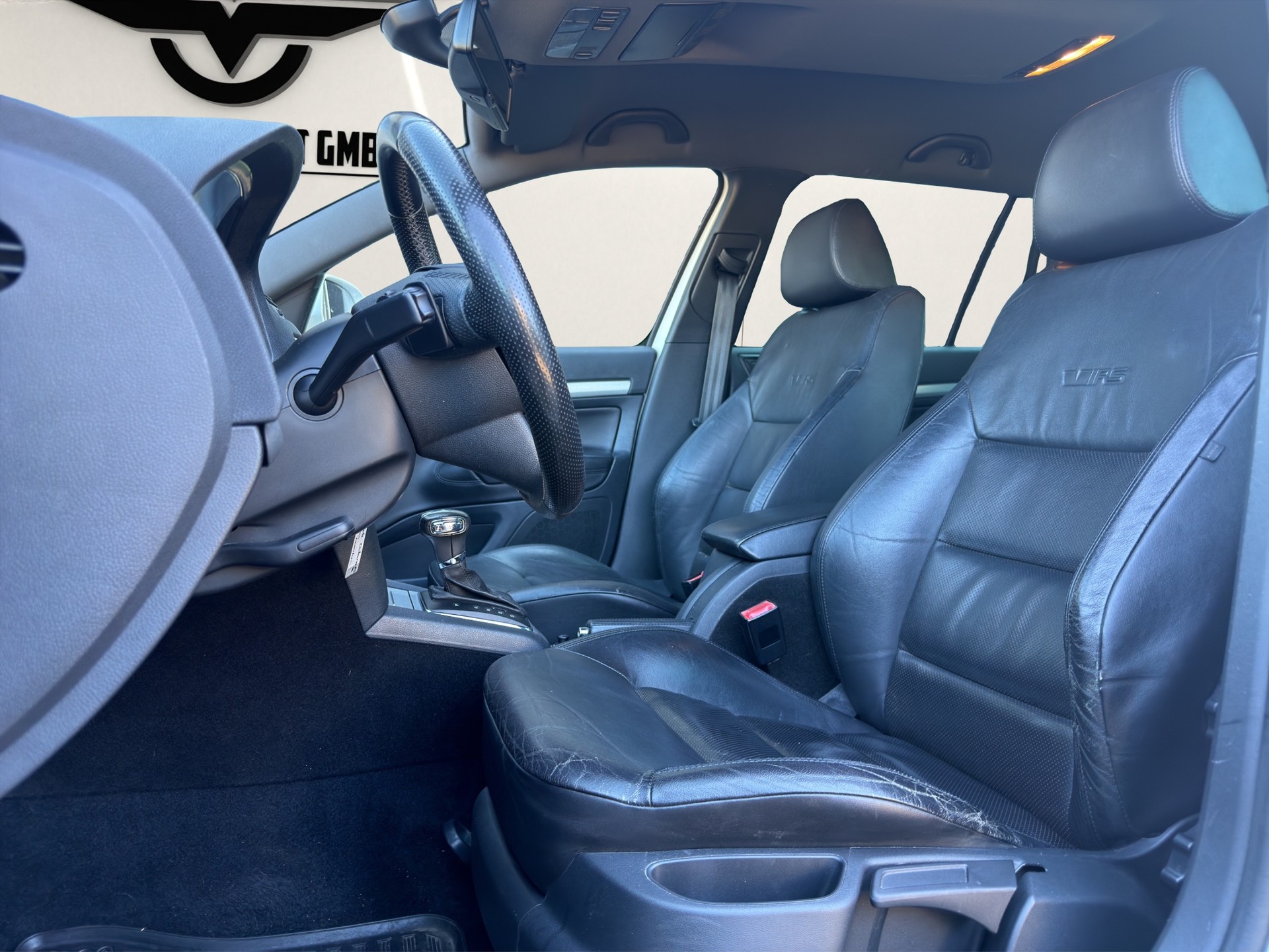 SKODA Octavia Combi 2.0 TSI RS DSG-image-8