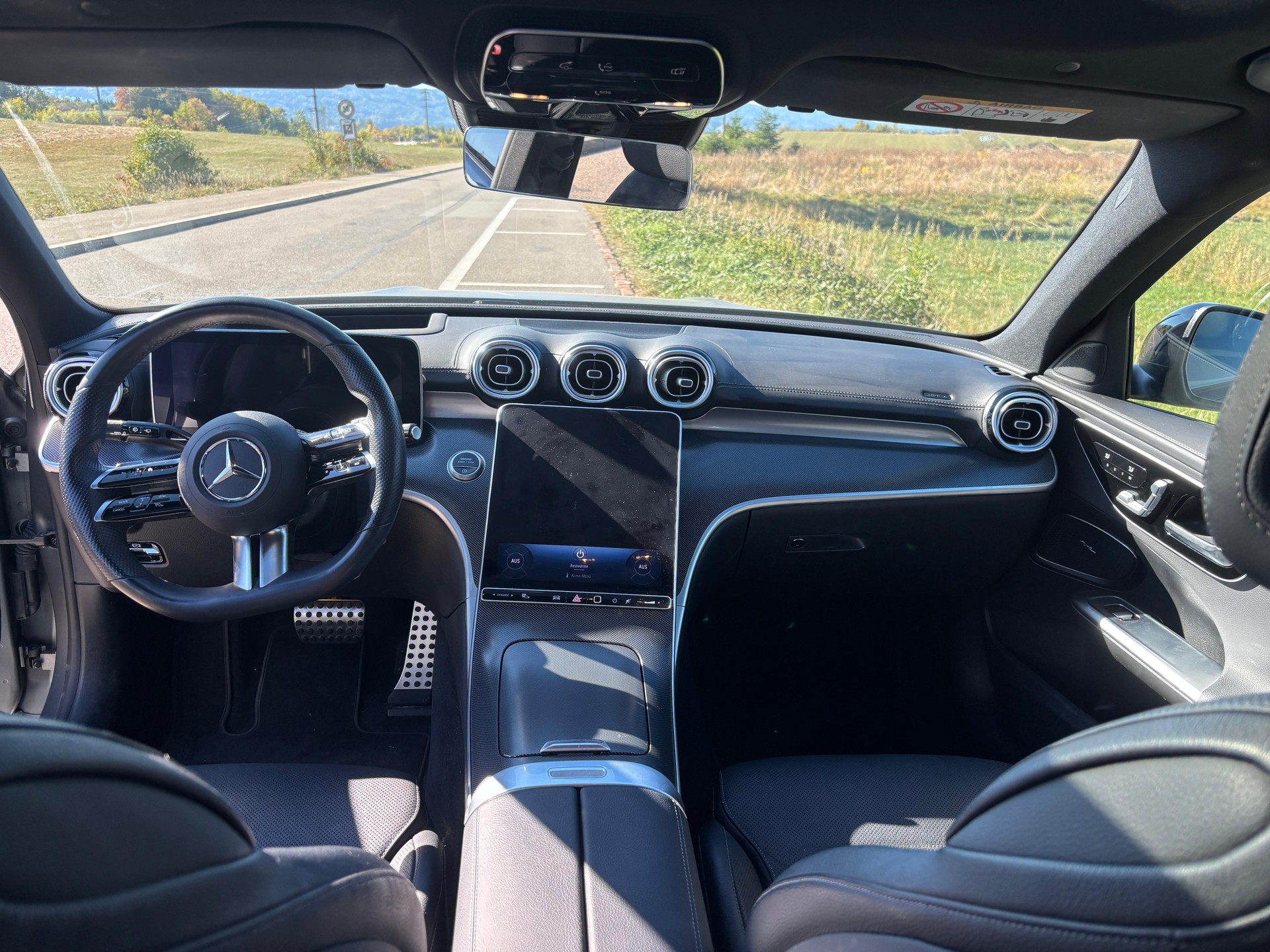 MERCEDES-BENZ C 300 AMG Line 4matic-image-6
