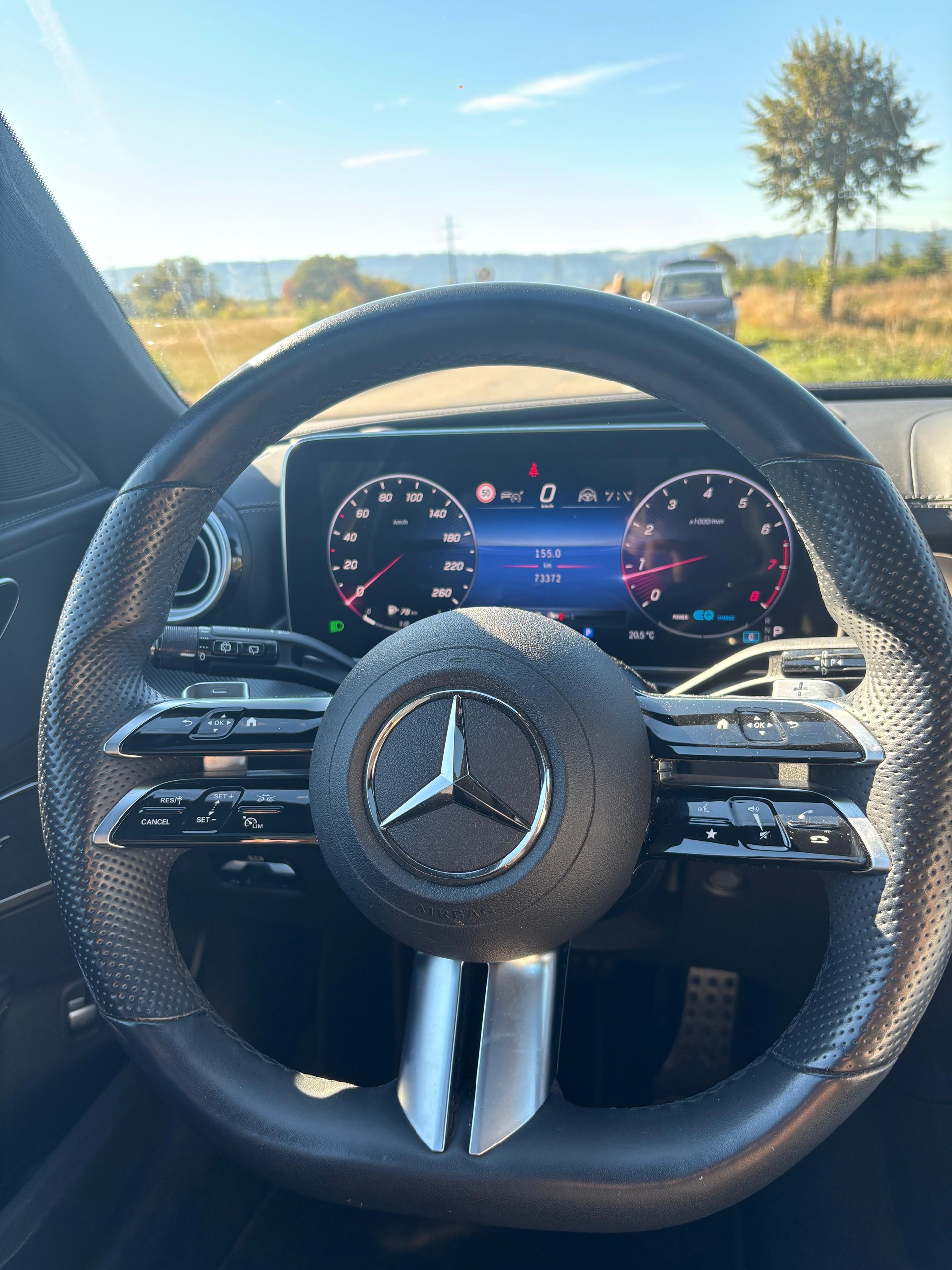 MERCEDES-BENZ C 300 AMG Line 4matic-image-5