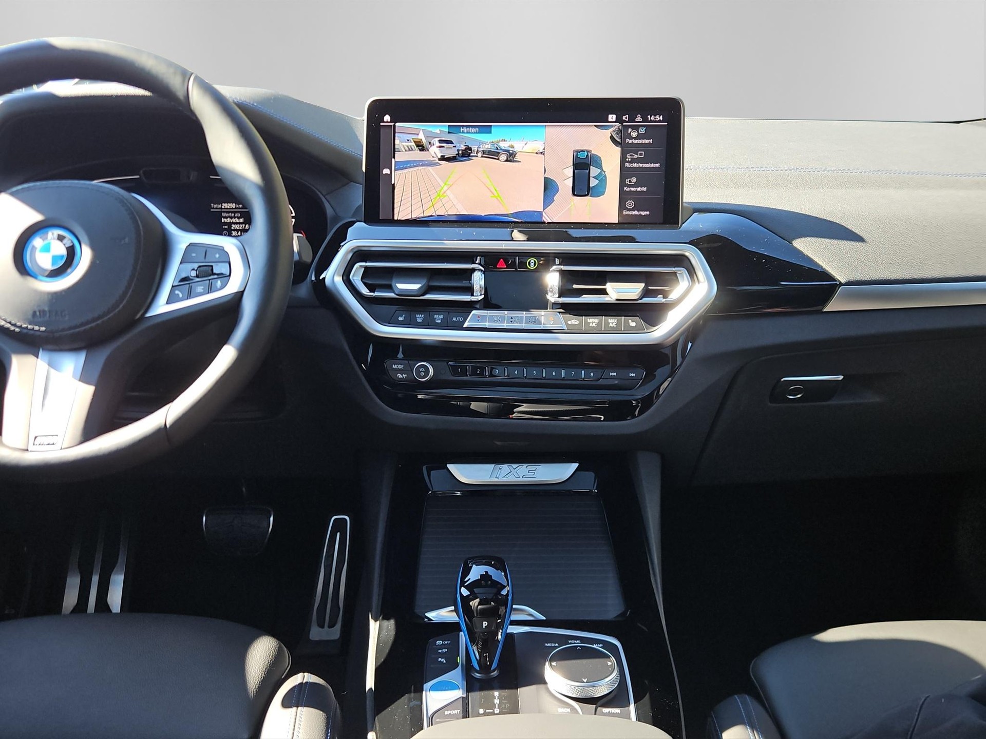 BMW iX3 M Sport Impressive-image-14