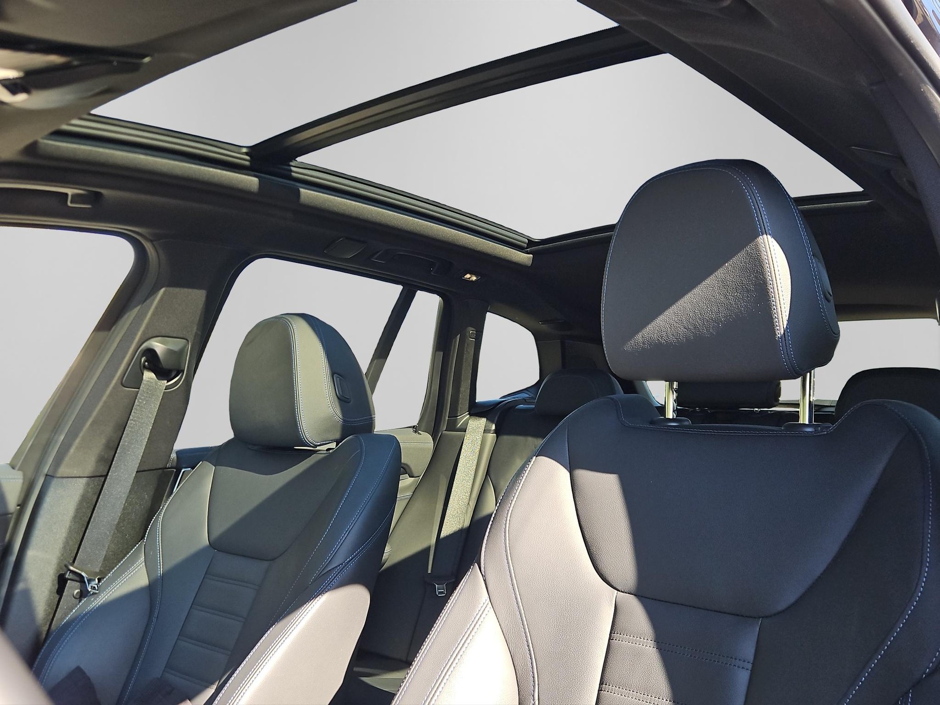 BMW iX3 M Sport Impressive-image-11