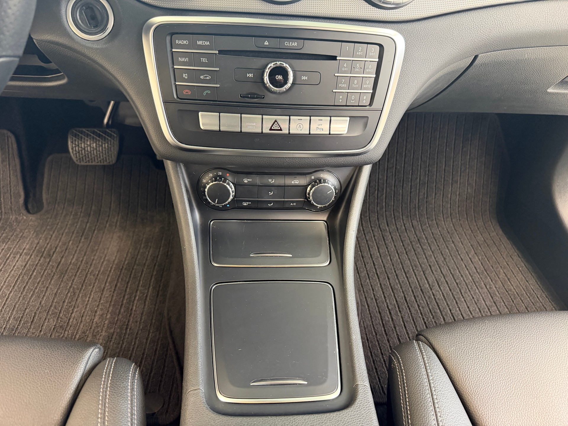 MERCEDES-BENZ CLA Shooting Brake 220 d Urban 7G-DCT-image-20
