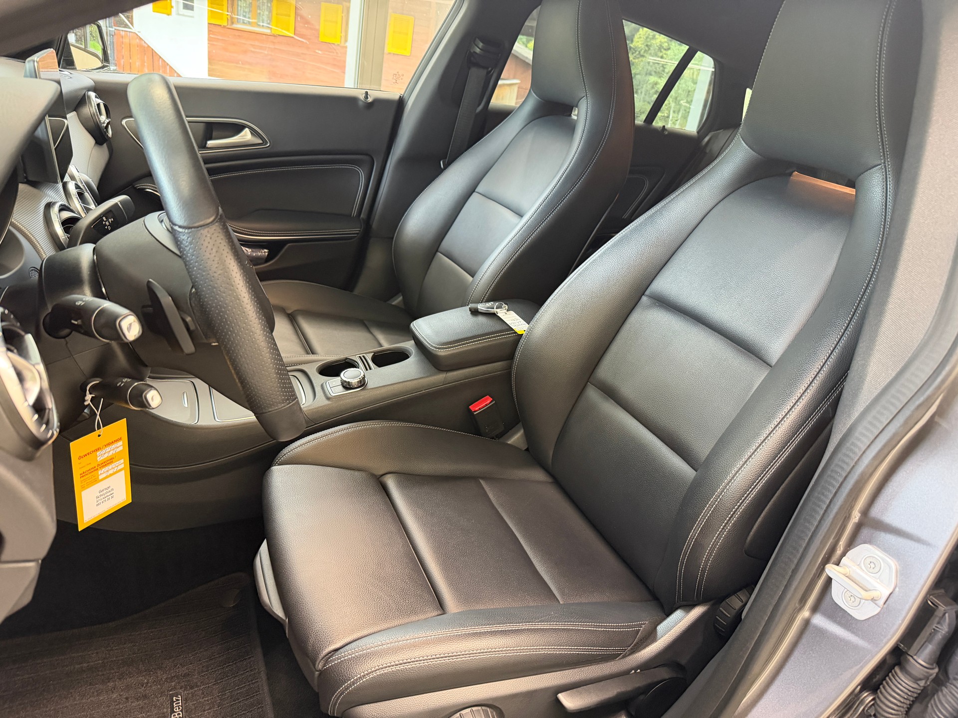 MERCEDES-BENZ CLA Shooting Brake 220 d Urban 7G-DCT-image-12