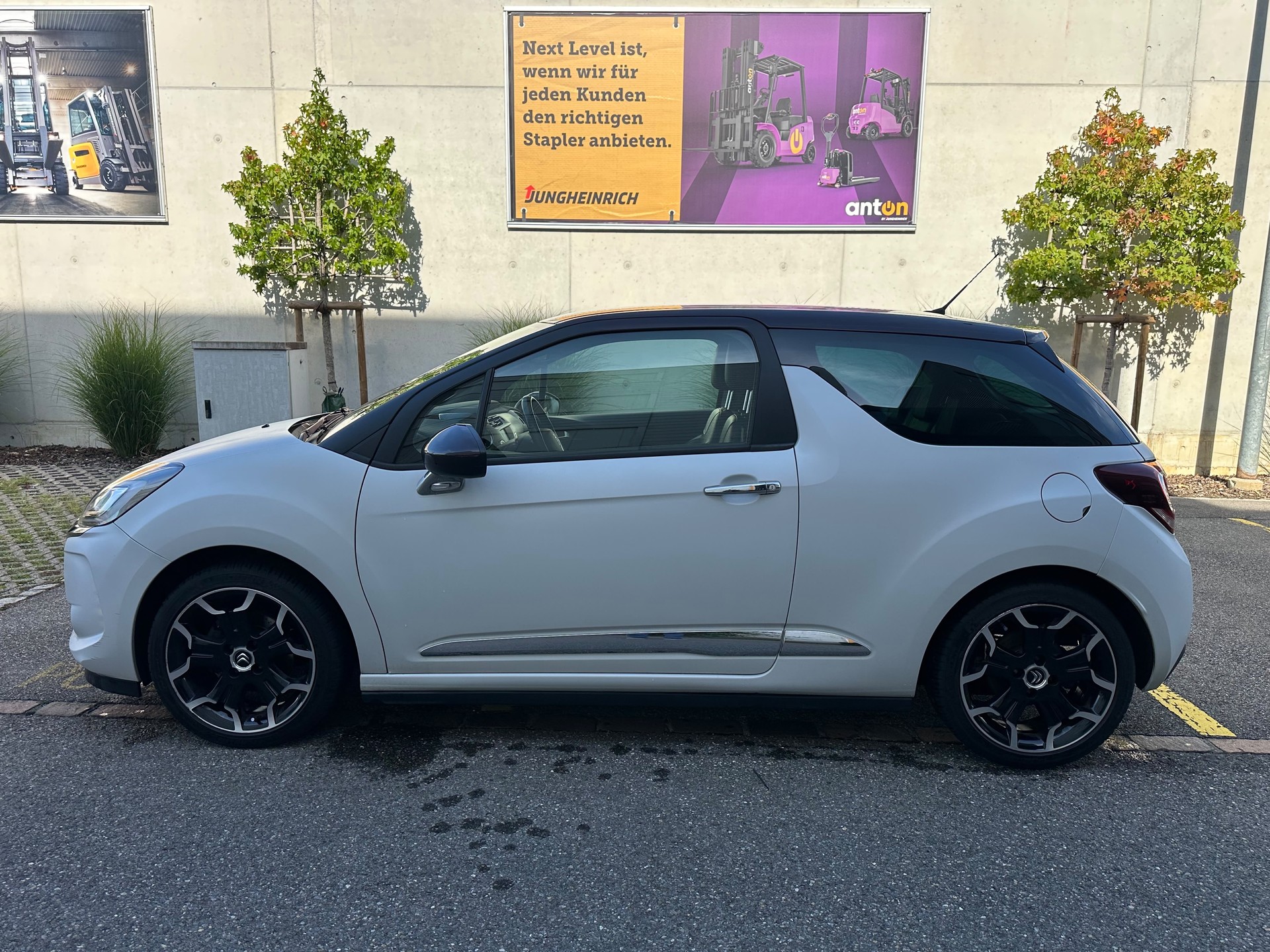 DS AUTOMOBILES DS 3 1.2 PureTech Faubourg Addict EAT-image-6